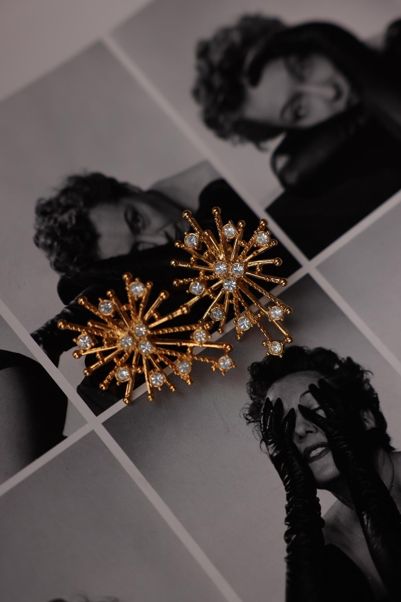 Avon Starburst Clip On  Earrings|Vintage Baazaar 