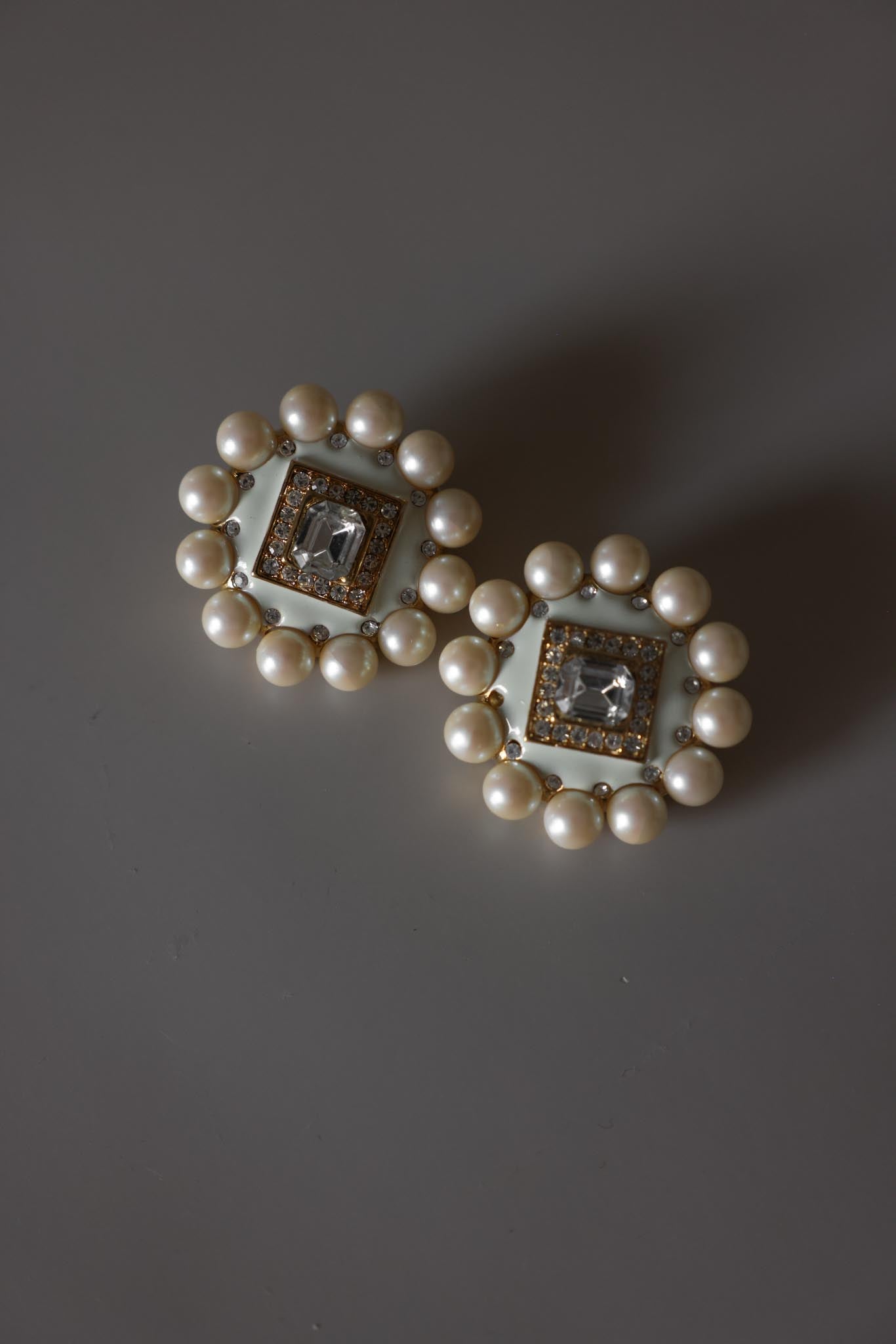 Pearl & White Enamel Statement Clip-On Earrings|Vintage Baazaar 