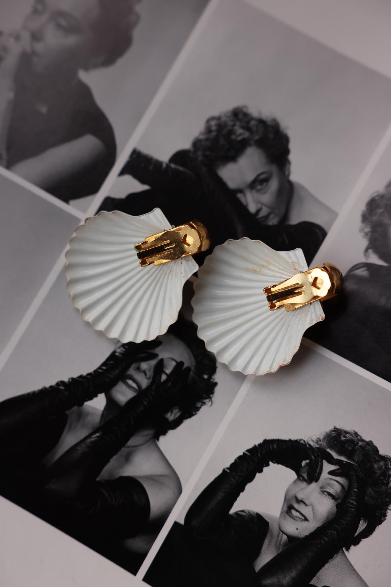 Golden Shell Cascade Earrings|Vintage Baazaar 