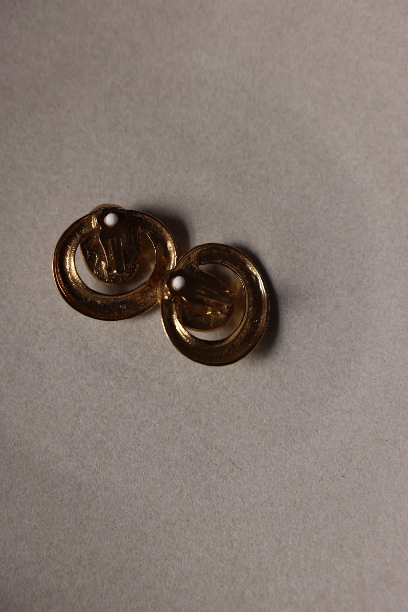 Hammered Halo Amber Clip-On Earrings