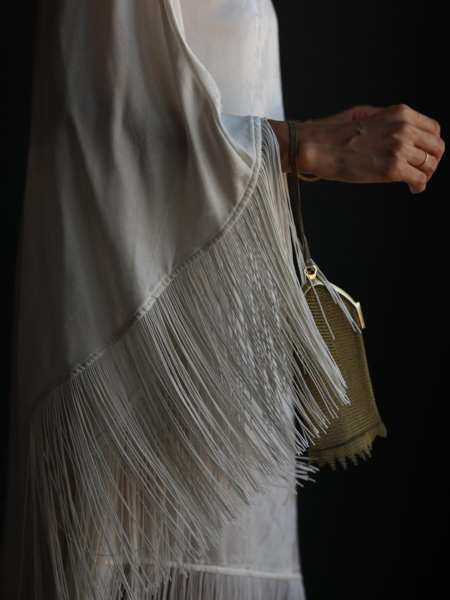 1920s Art Deco Gold Tone Mesh Wristlet Bag with Blue Cabochon