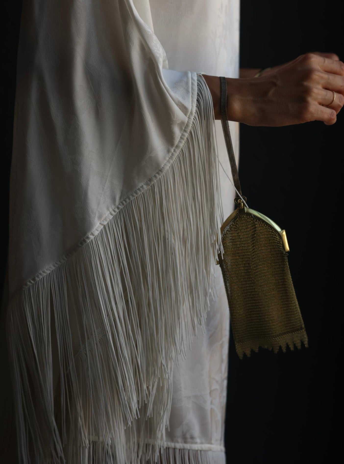 1920s Art Deco Gold Tone Mesh Wristlet Bag with Blue Cabochon