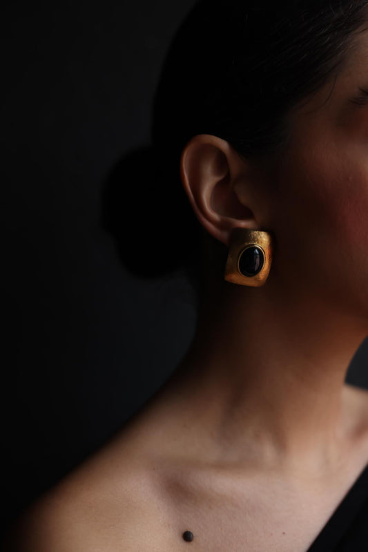 Brushed Gold Eclipse Clip-On Earrings|Vintage Baazaar 