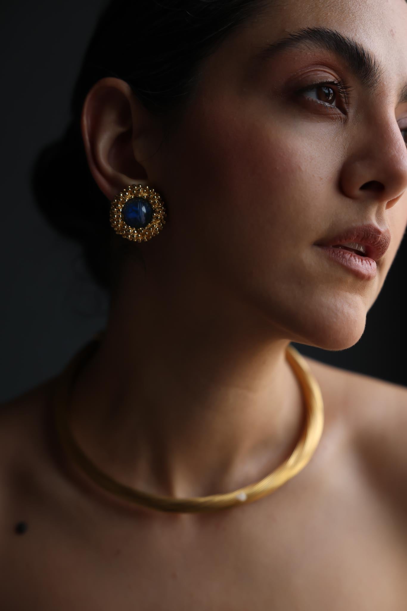 Gold Tone Blue Glass Cluster Clip-On Earrings
