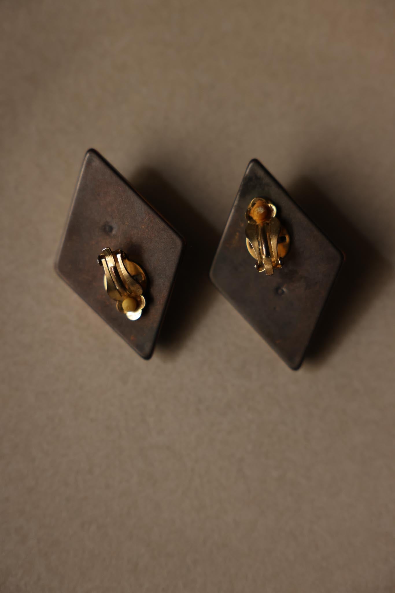 Bronze Ember Clip-On Earrings|Vintage Baazaar 