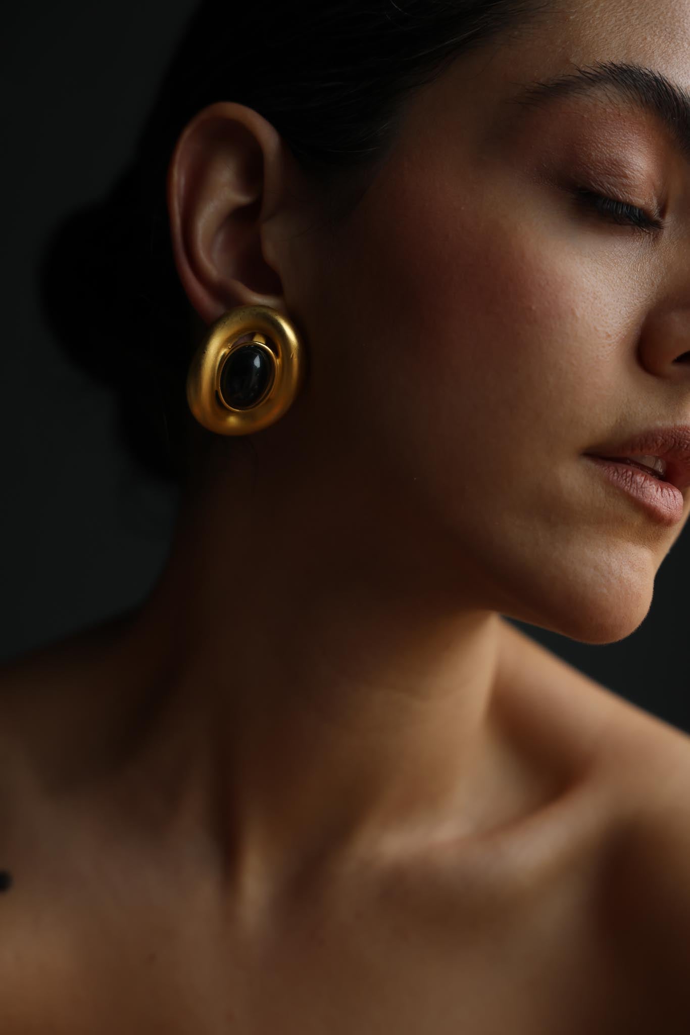 Matte Gold Black Cabochon Clip-On Earrings