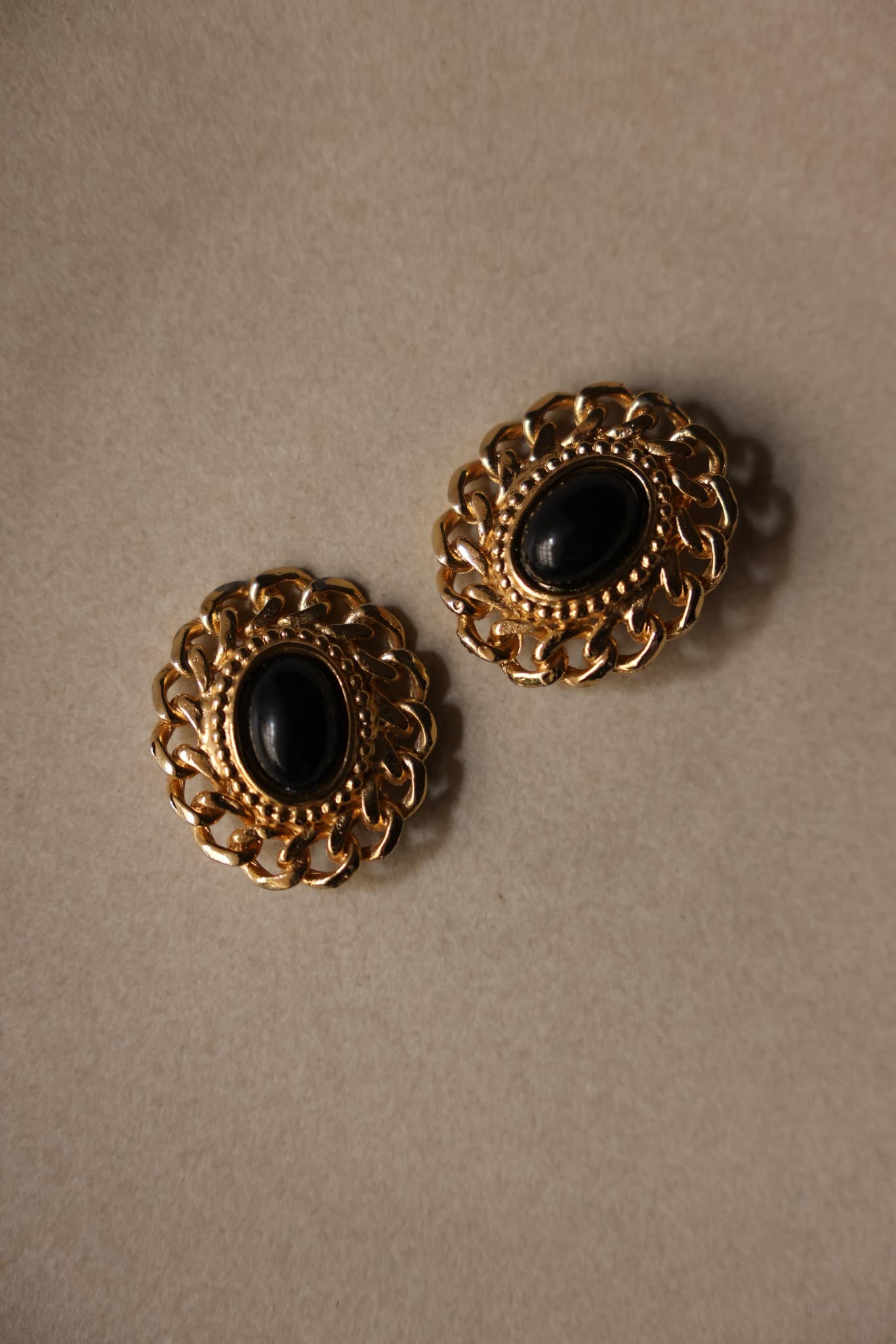 Chain Link Clip-On Earrings with Black Cabochons|Vintage Baazaar 