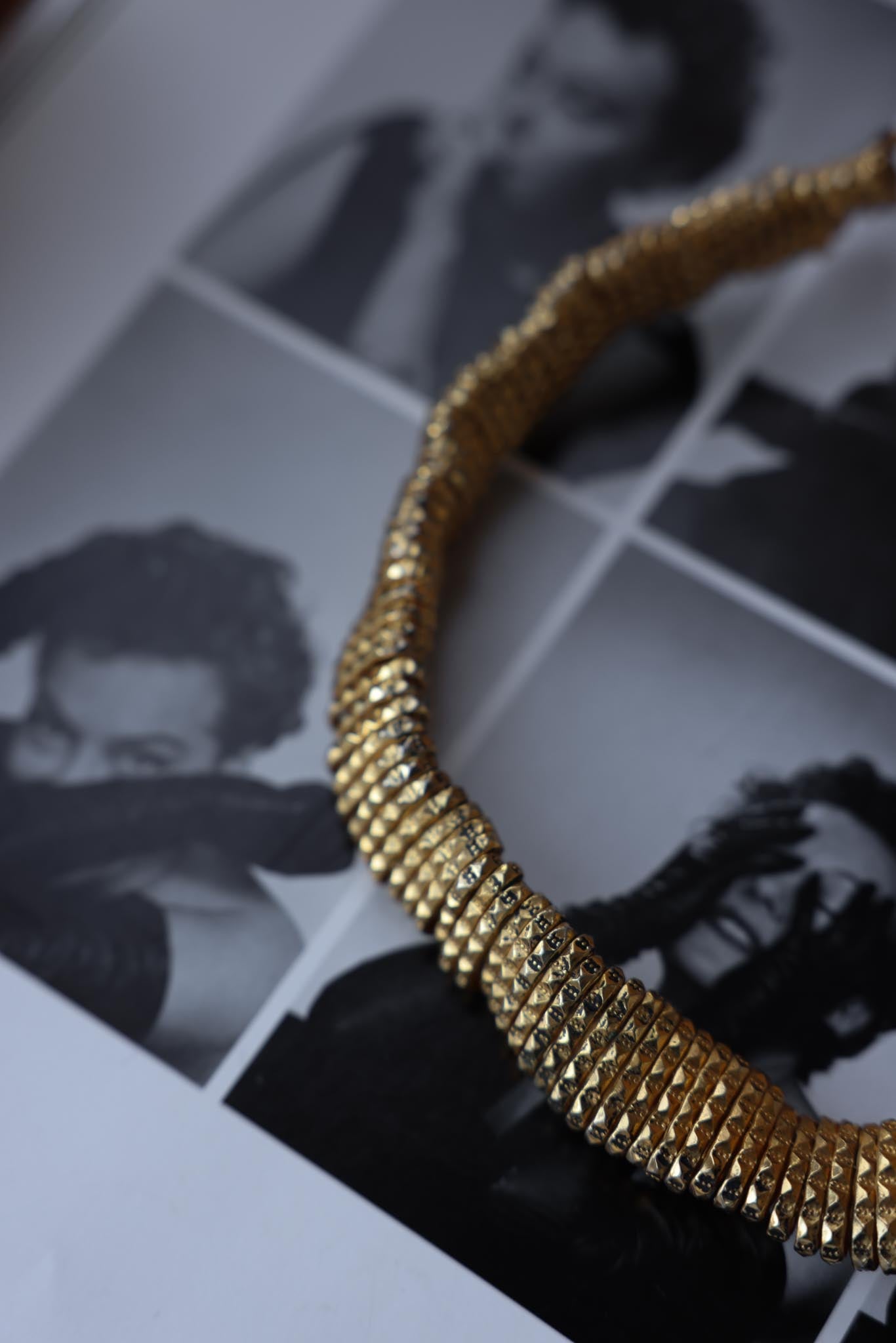 Golden Echo Collar Necklace|Vintage Baazaar 