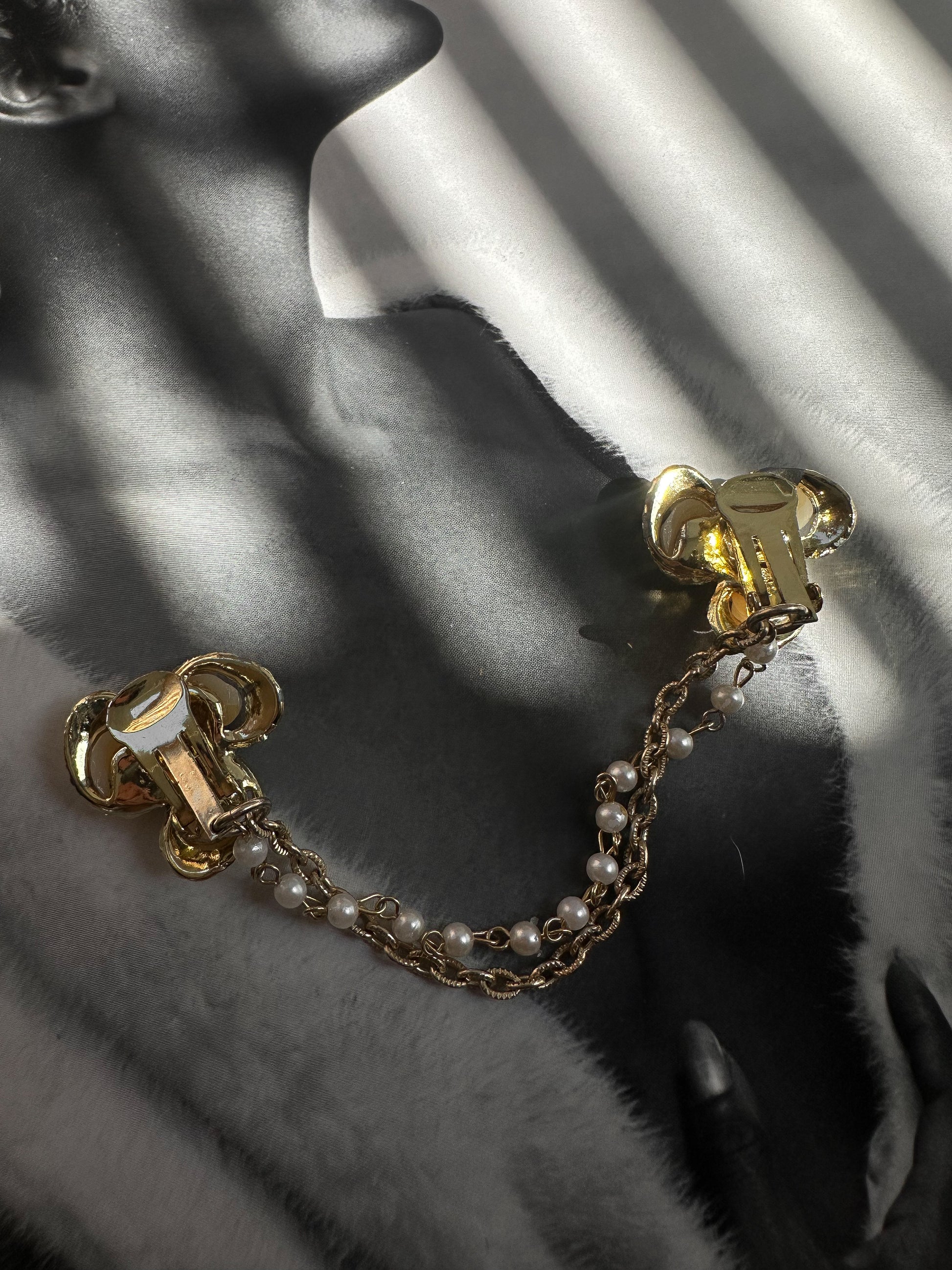 Pearl Golden Chain Brooch|Vintage Baazaar 