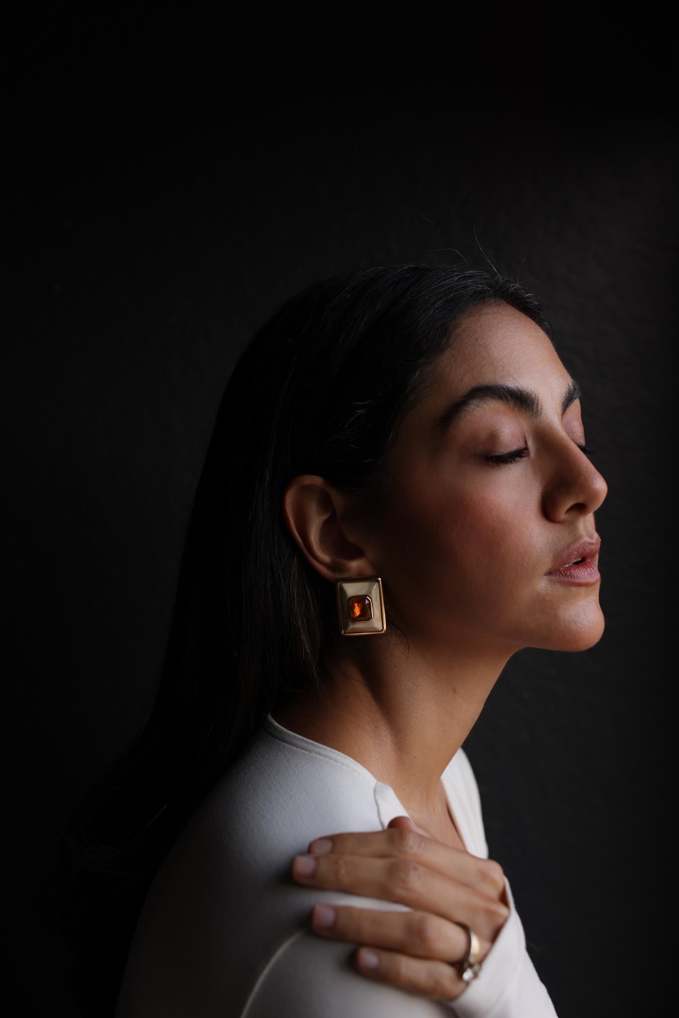 Luminous Halo Earrings|Vintage Baazaar 