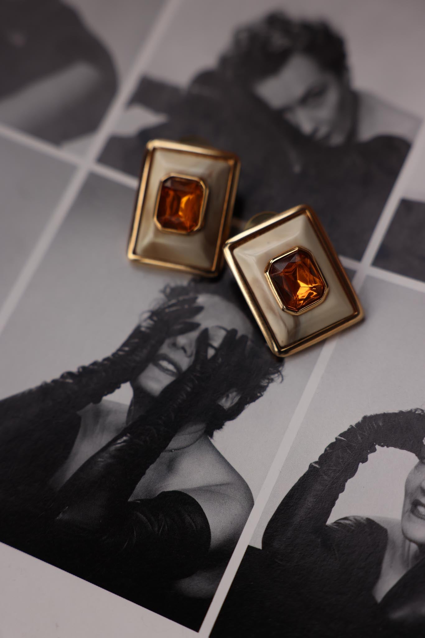 Luminous Halo Earrings|Vintage Baazaar 