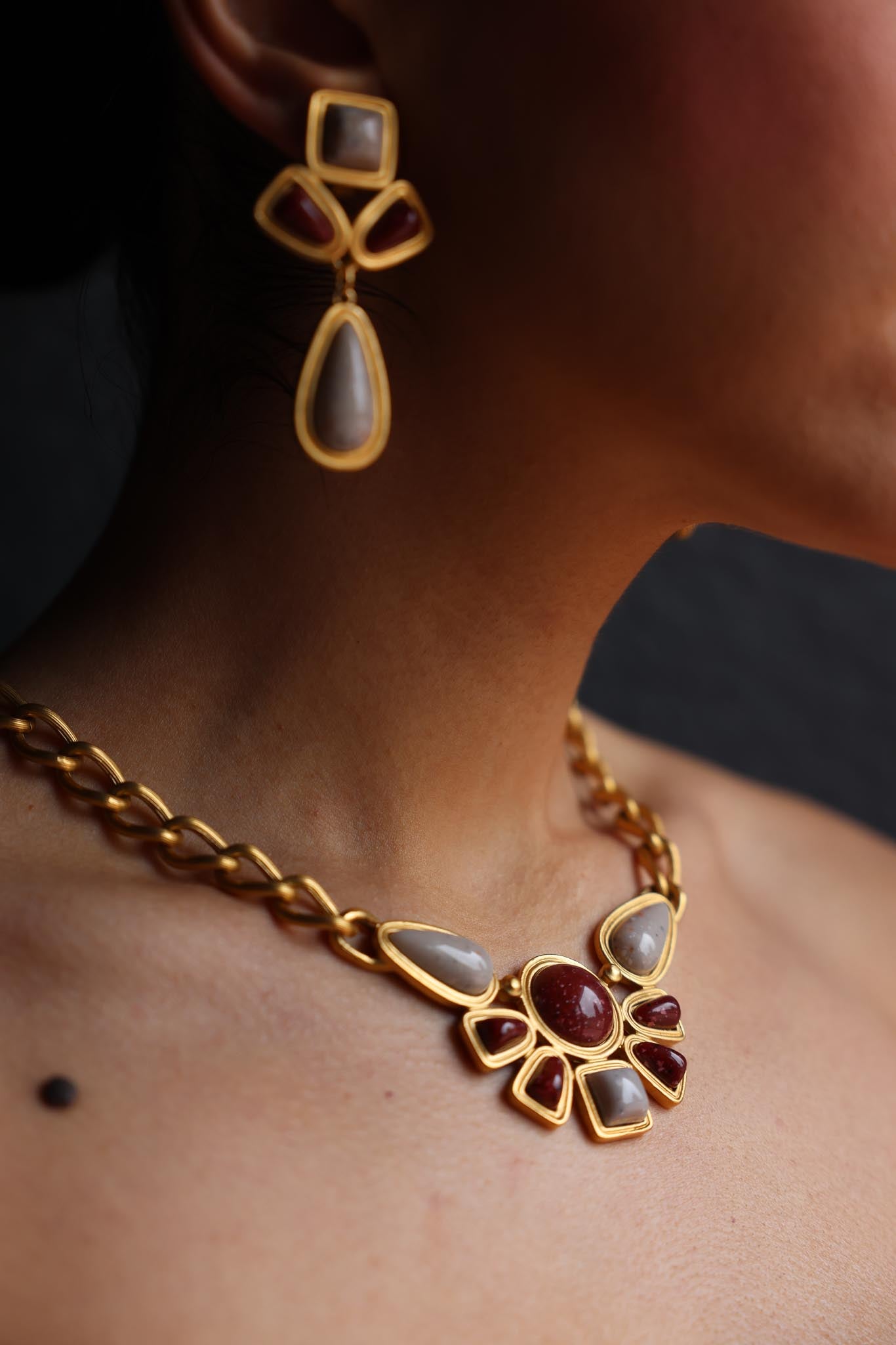 Gold-Toned Statement Necklace and Clip-On Earring Set (Avon)|Vintage Baazaar 
