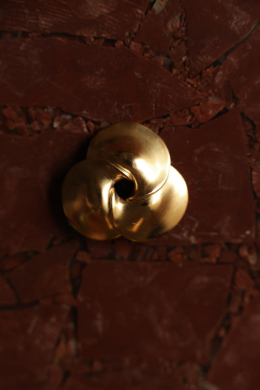 Brushed Gold Bloom Brooch|Vintage Baazaar 