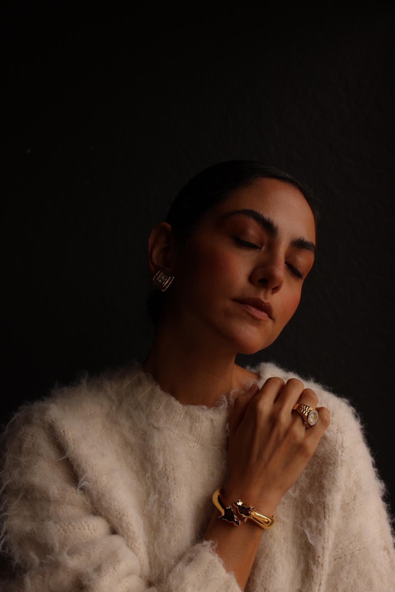 Panther Gold Toned Bracelet|Vintage Baazaar 
