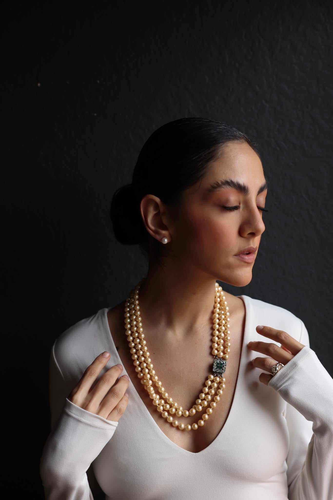 Triple-Strand Pearl Necklace with Emerald Rhinestone Clasp|Vintage Baazaar 