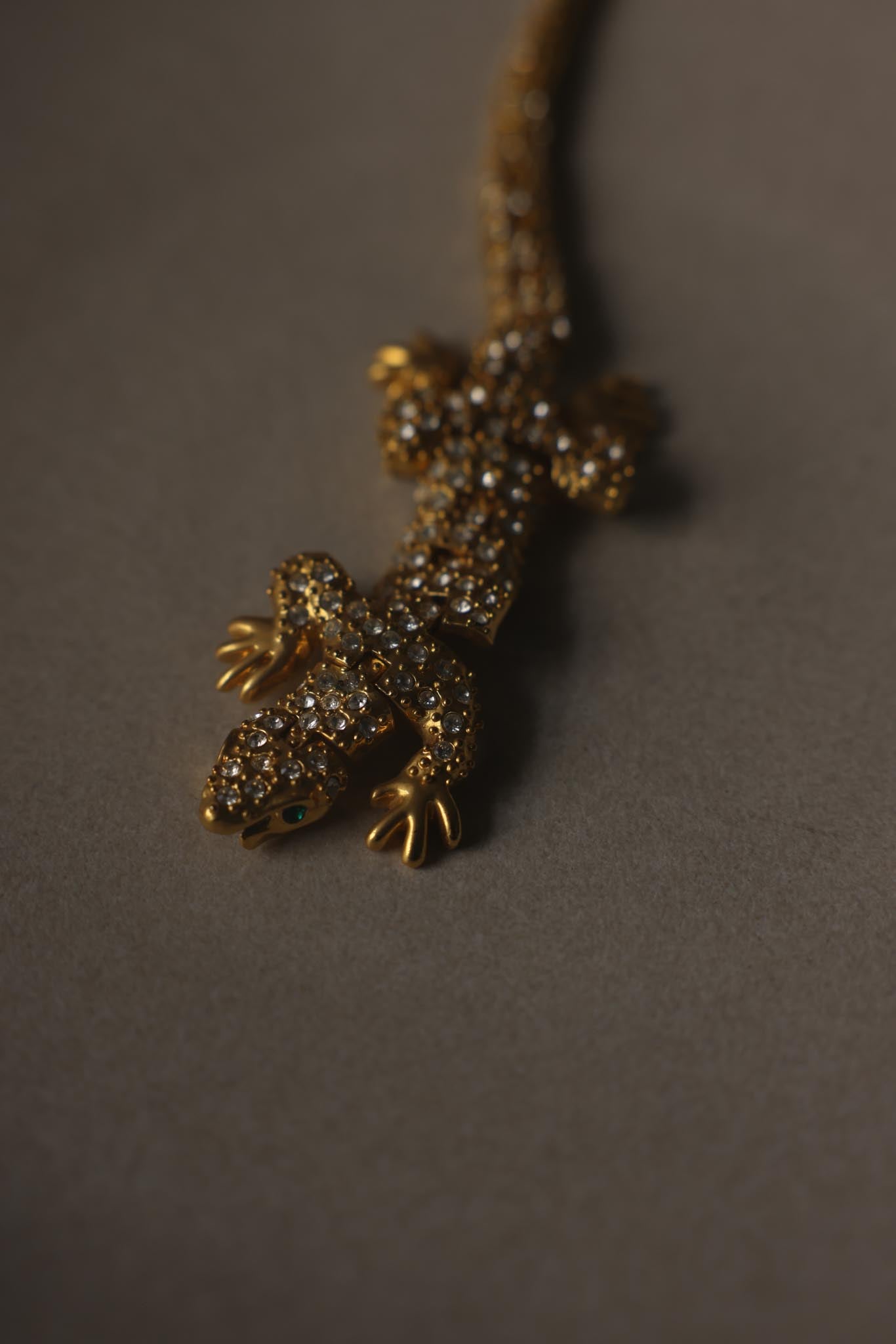 Gold-Plated Rhinestone Lizard Shoulder Brooch