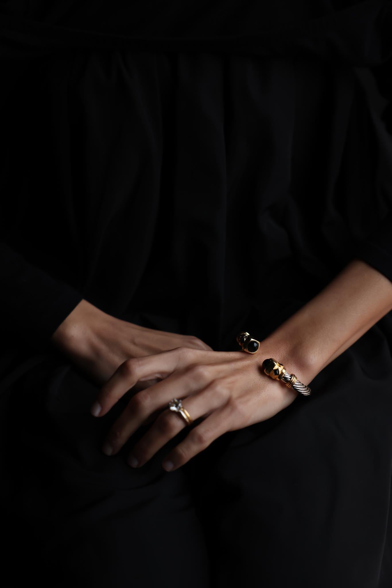 Two-Tone Cuff Bracelet with Black Stone Accents|Vintage Baazaar 