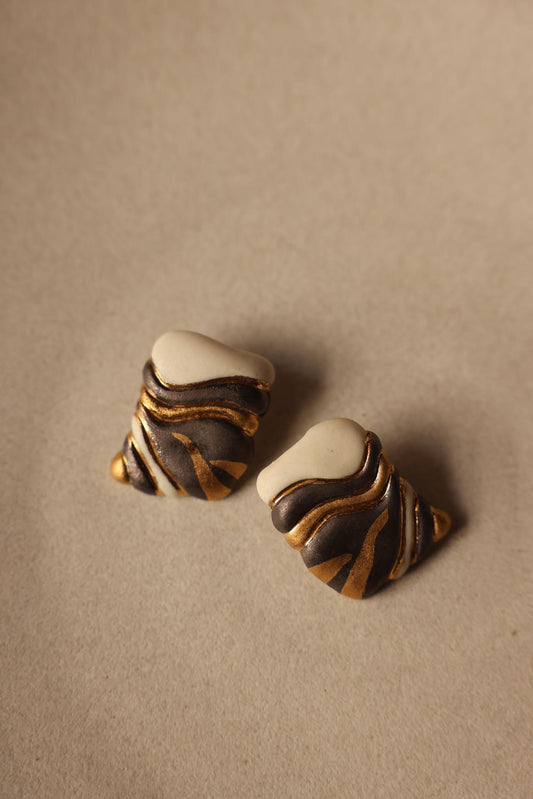 Wave Pierced Earrings|Vintage Baazaar 