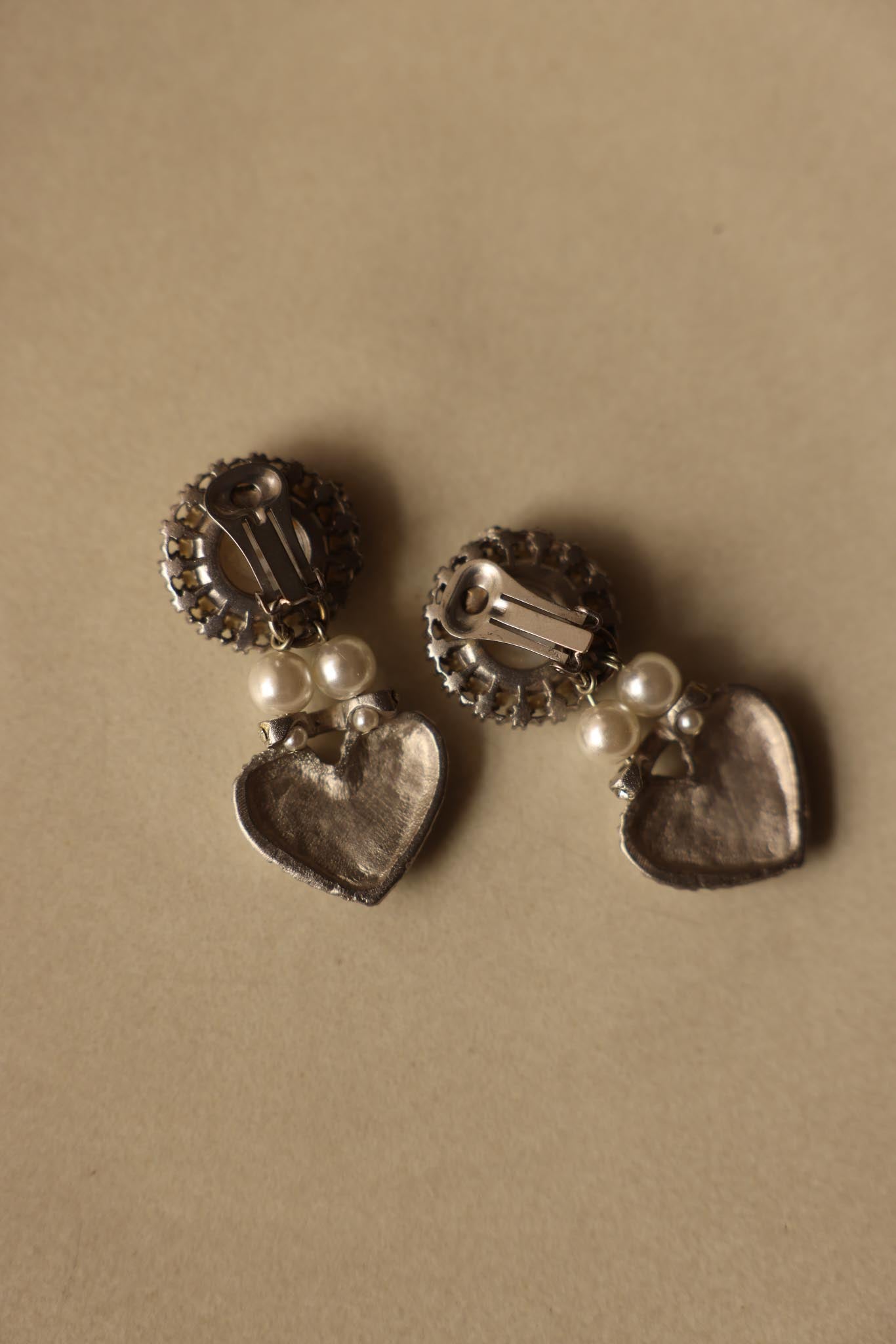 Rhinestone & Pearl Heart Clip-On Earrings|Vintage Baazaar 