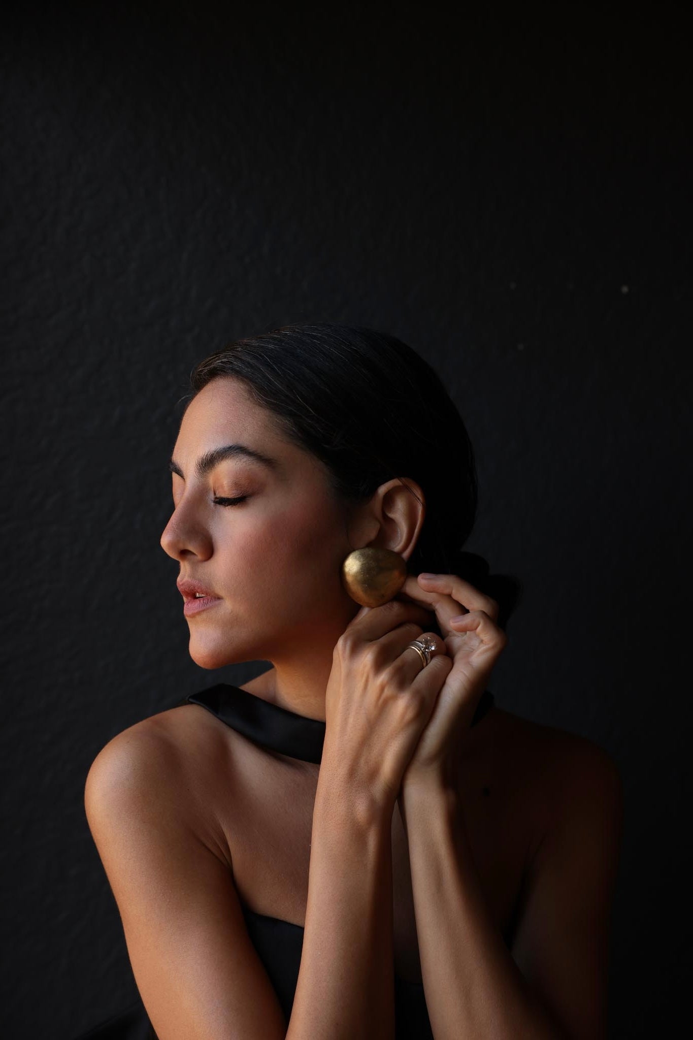 Sculptural Gold Tone  Earrings|Vintage Baazaar 