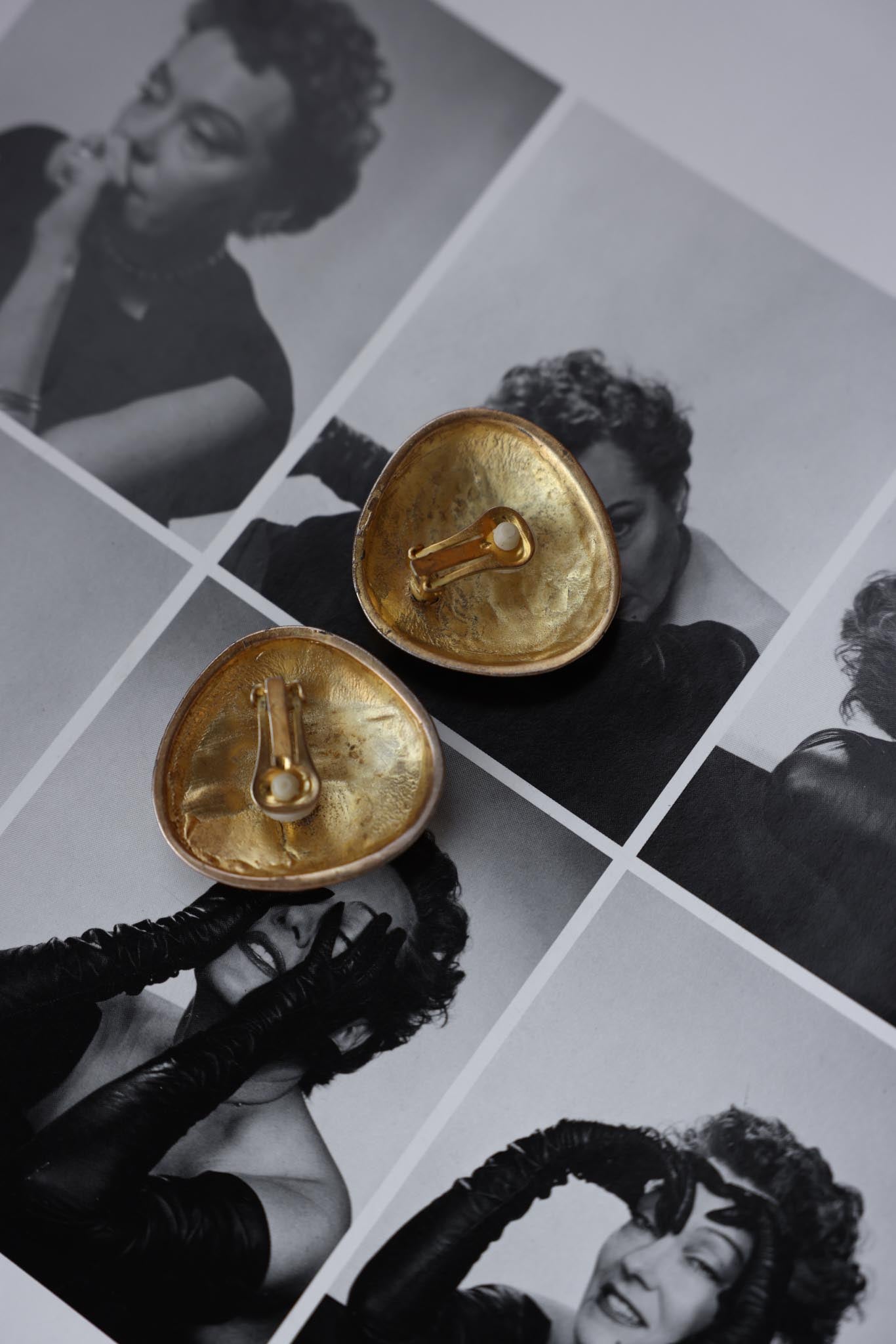 Sculptural Gold Tone  Earrings|Vintage Baazaar 
