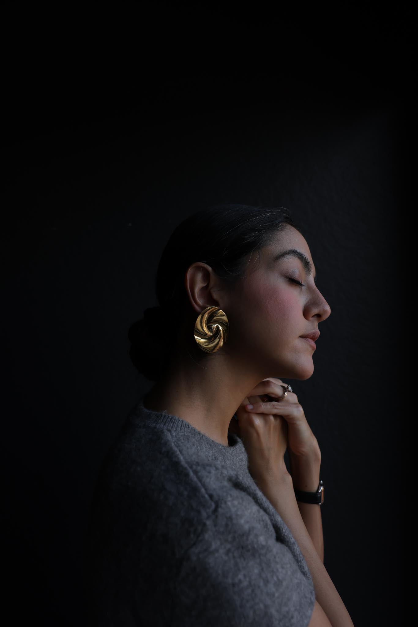 Golden Swirl Earrings|Vintage Baazaar 