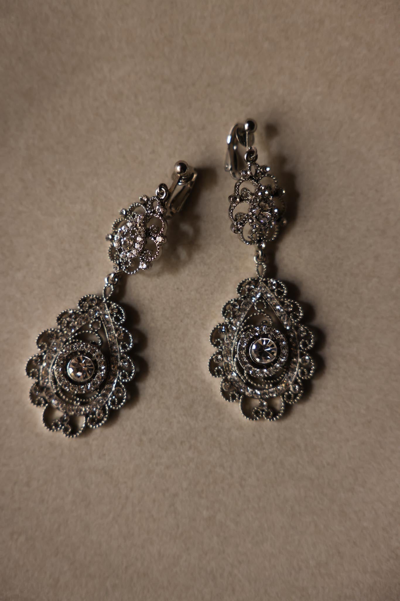 Crystal Filigree Teardrop Clip-Ons|Vintage Baazaar 