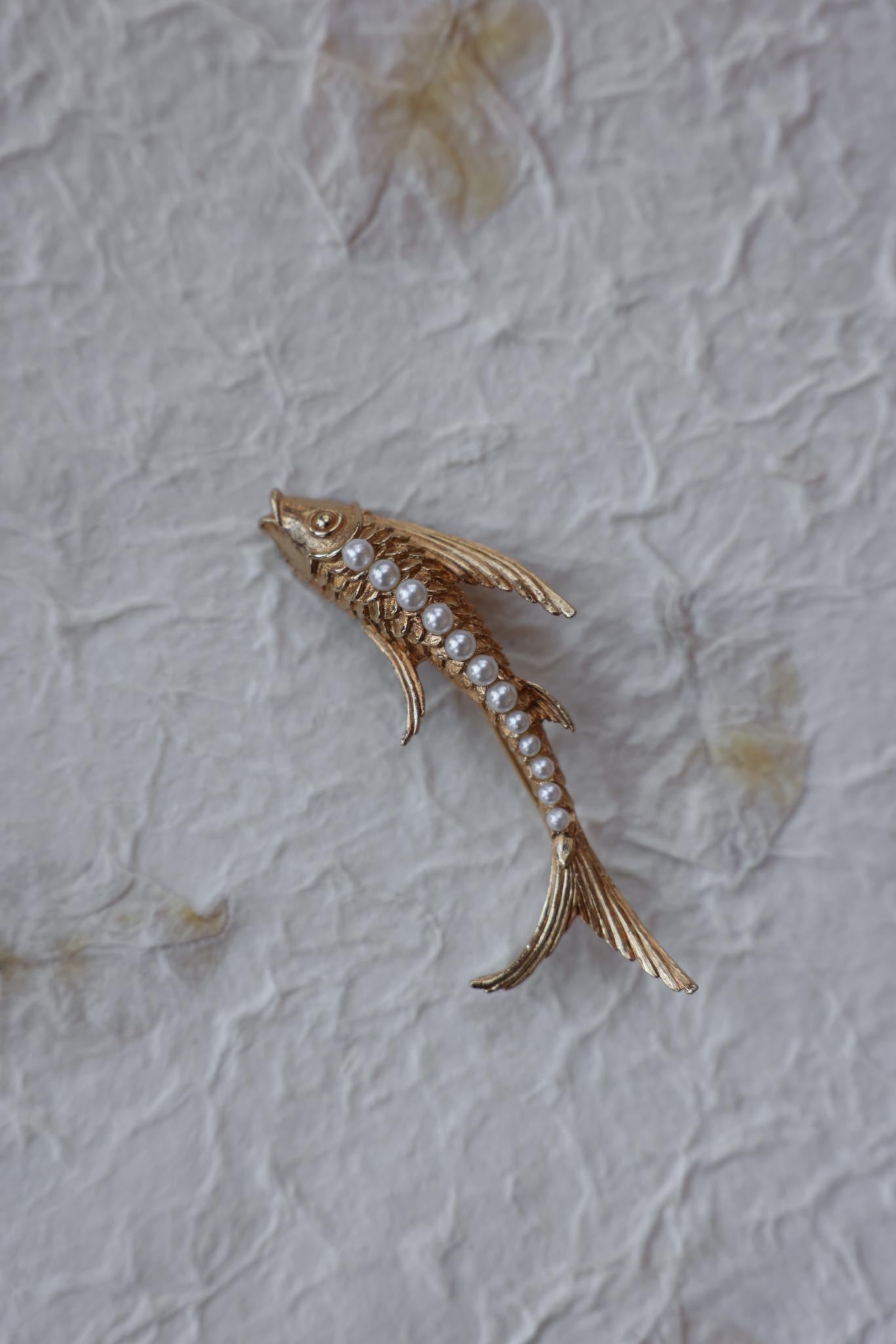Napier Gold-Plated Fish Brooch|Vintage Baazaar 