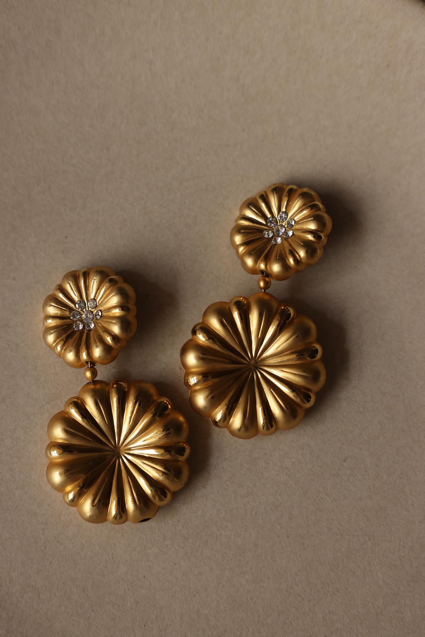 1980s Oversized Matte Gold Drop Clip-On Earrings