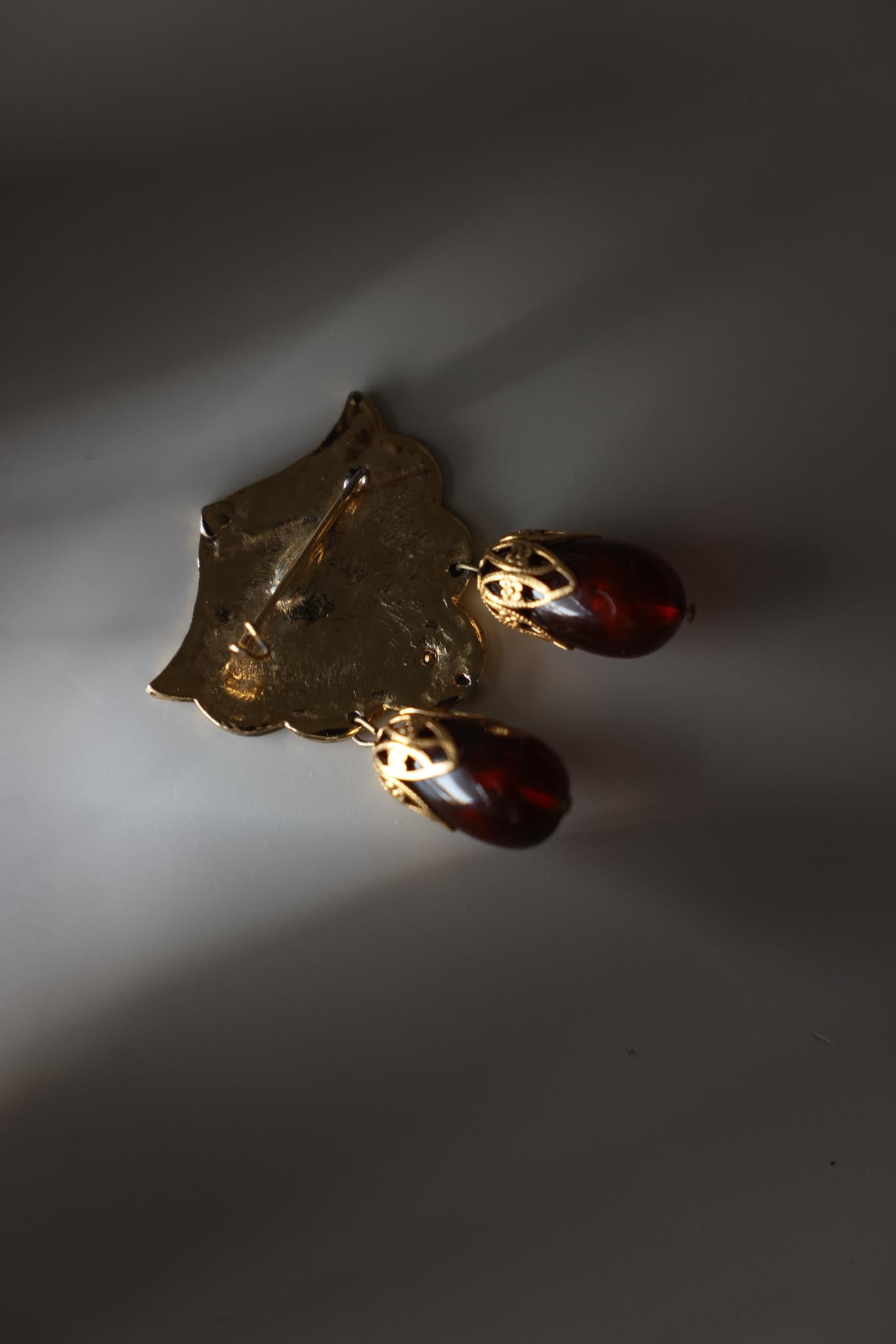 Gold-Tone Star Motif Brooch With Burgundy Drops|Vintage Baazaar 