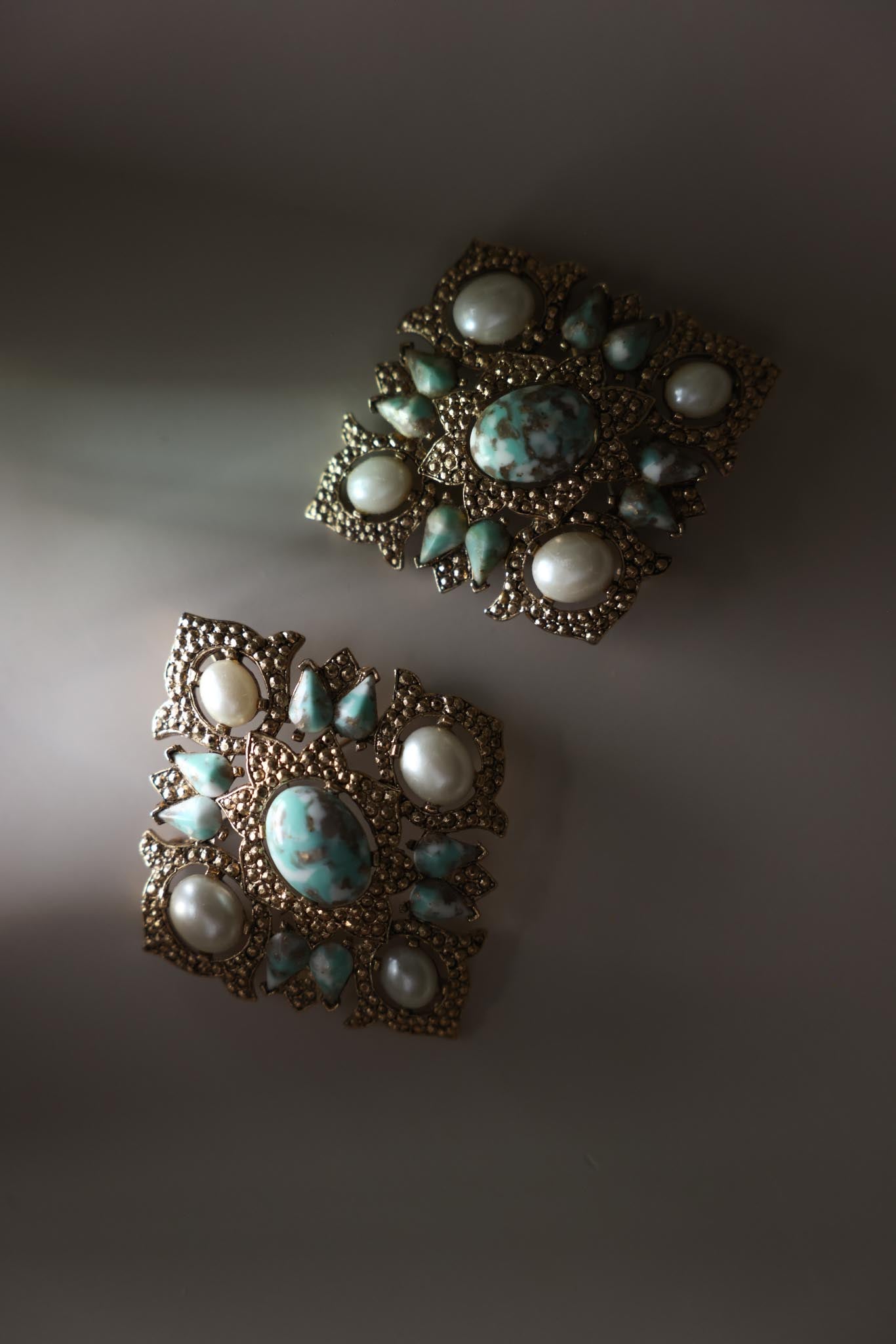 Sarah Coventry Remembrance Brooch Set Of Two With Faux Pearls And Blue Glass