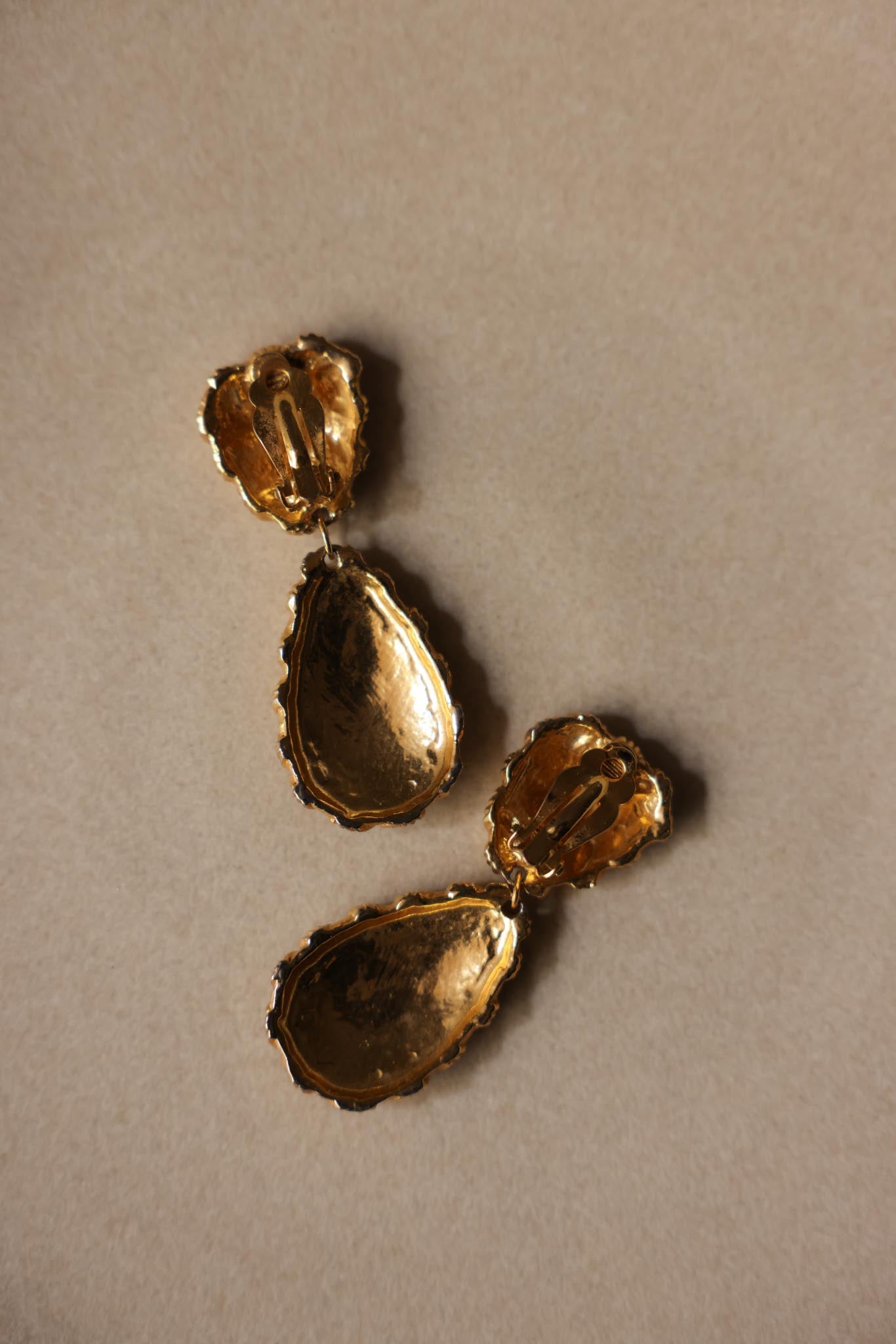 Matte Black Enamel Drop Clip-On Earrings|Vintage Baazaar 