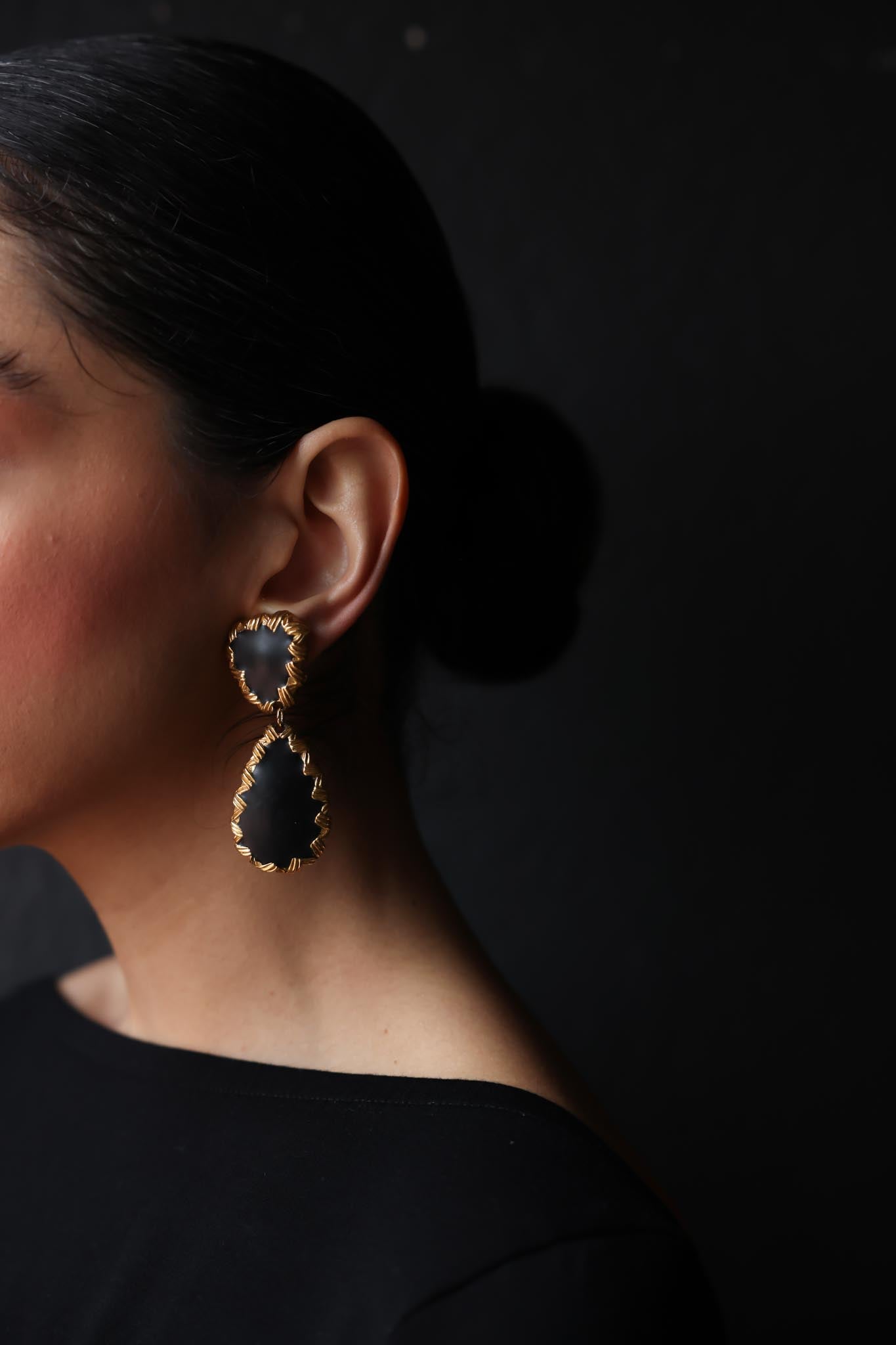 Matte Black Enamel Drop Clip-On Earrings|Vintage Baazaar 
