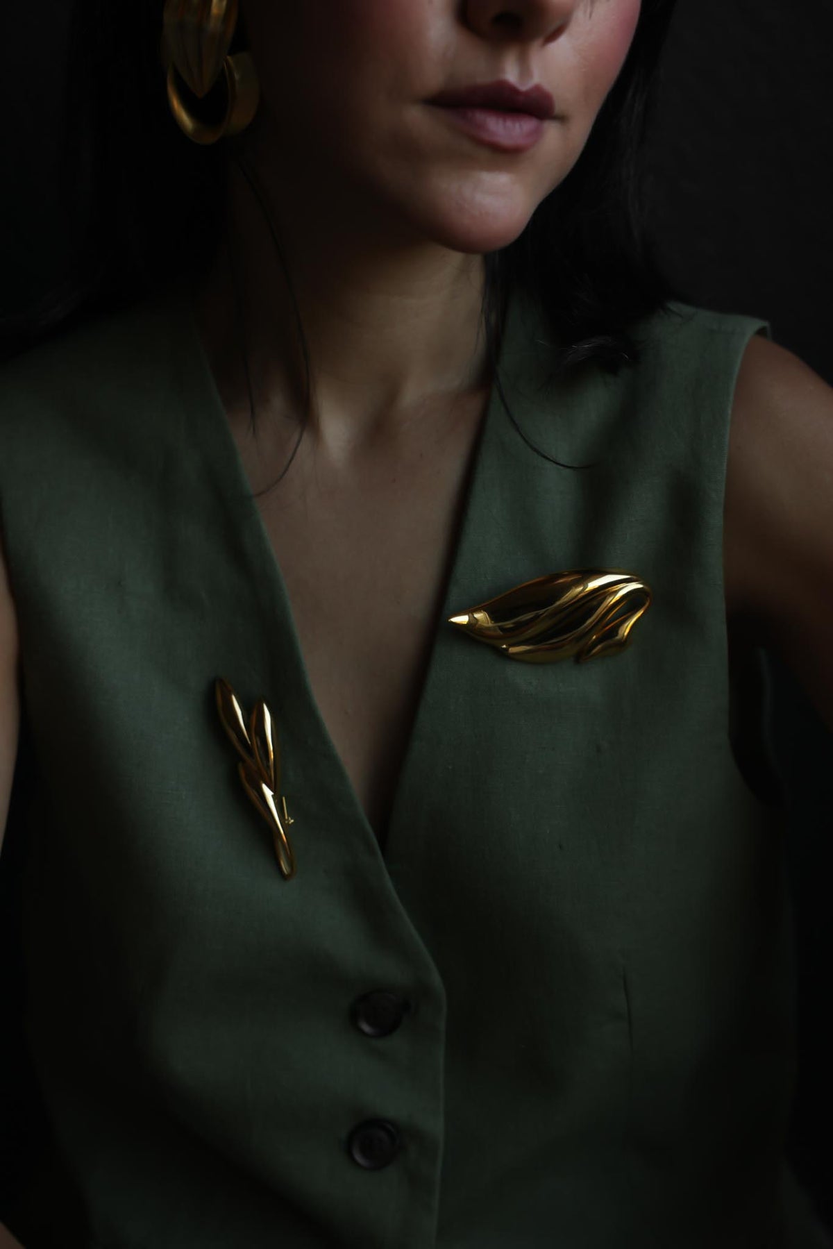 Trifari Gold Tone Abstract Bird & Leaf Brooch Set