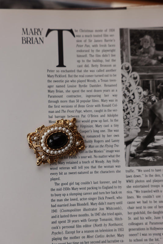 Vintage Baroque Pearl and Onyx Brooch|Vintage Baazaar 