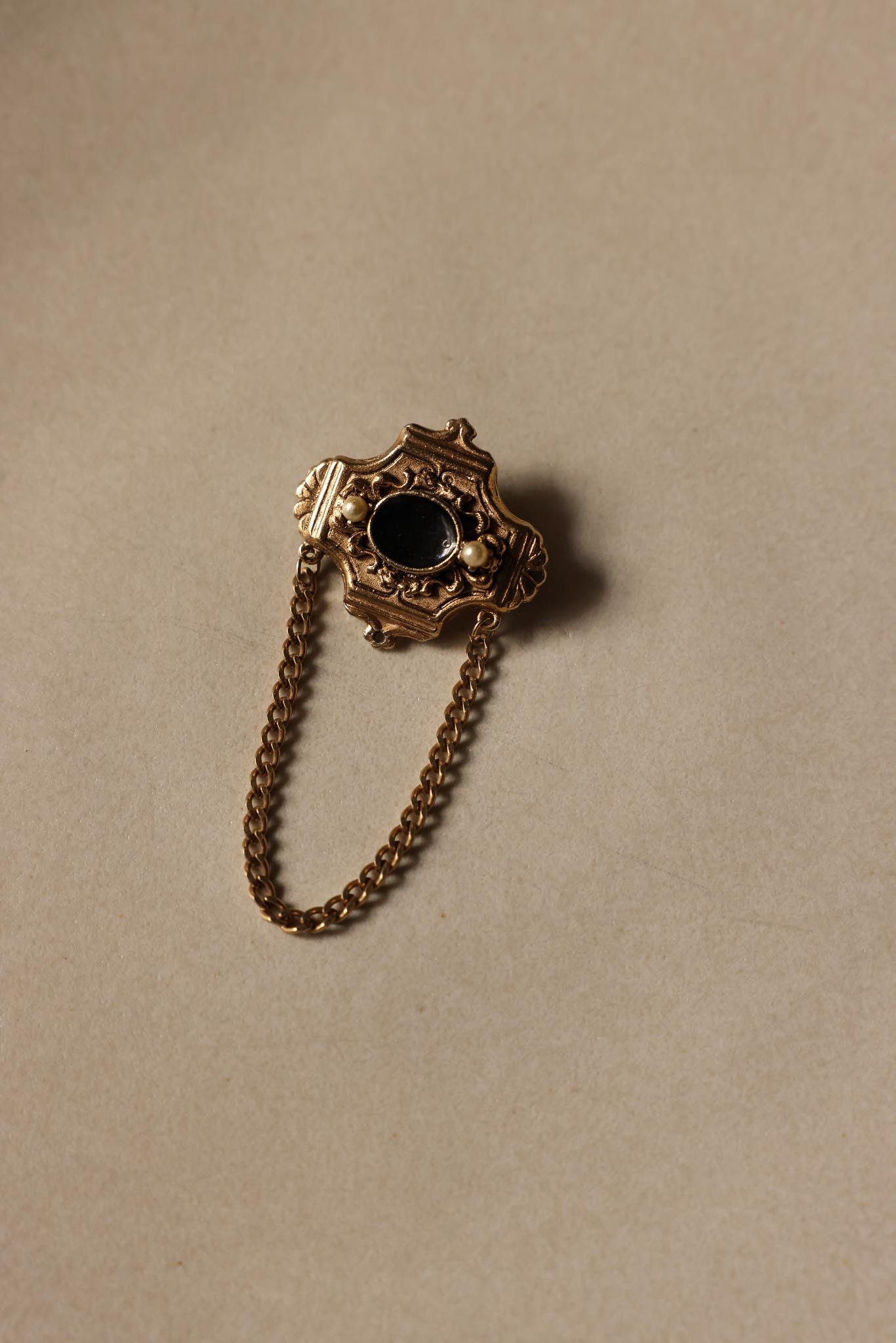 Regal Crest Brooch with Chain Detail|Vintage Baazaar 
