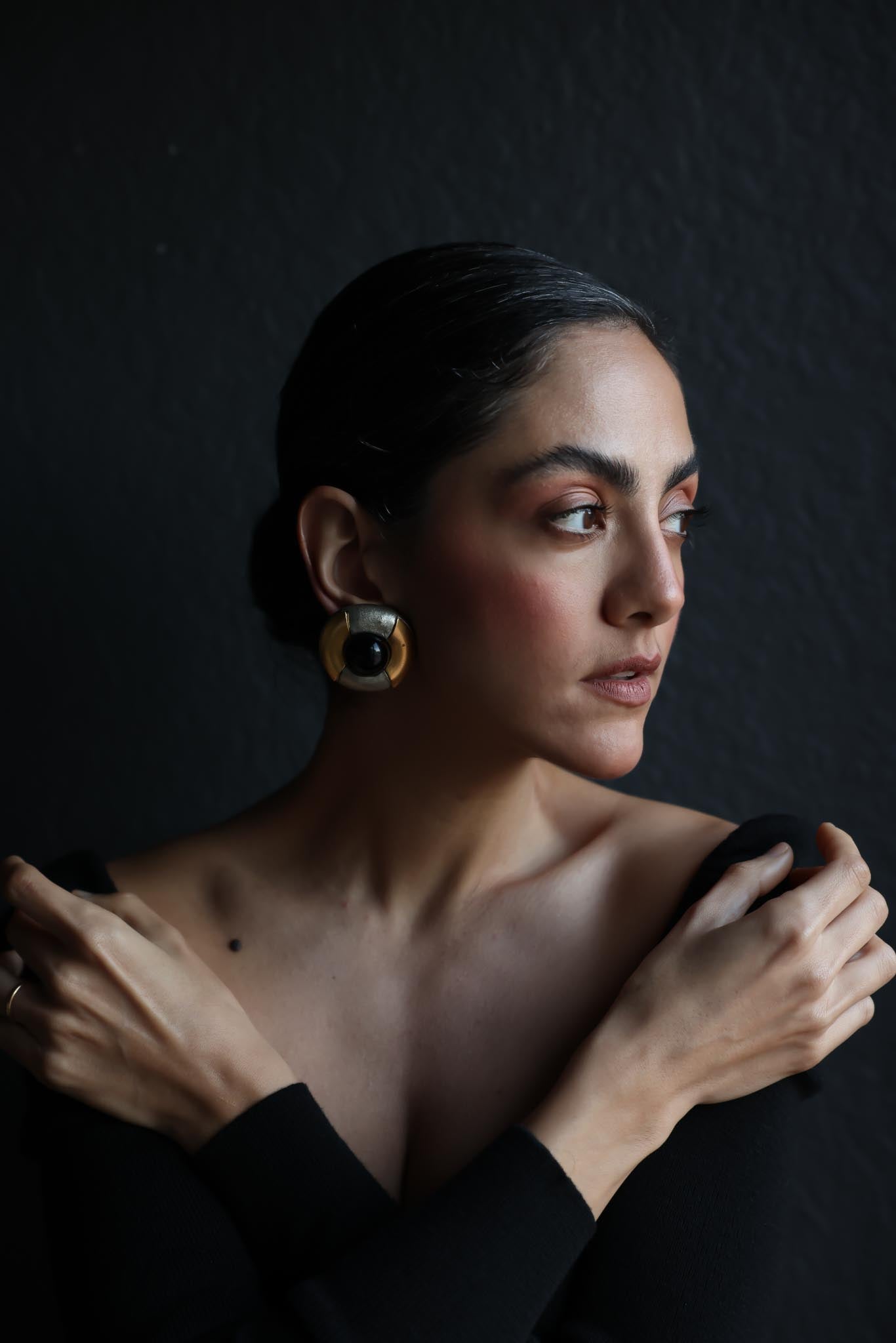 Bold Two-Tone Clip-On Earrings with Black Cabochon|Vintage Baazaar 
