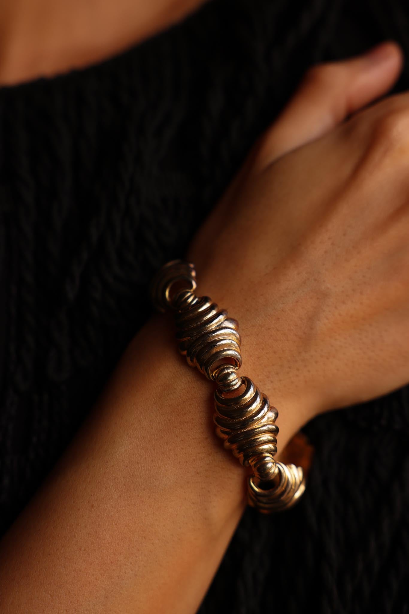 Golden Ripple Bracelet|Vintage Baazaar 