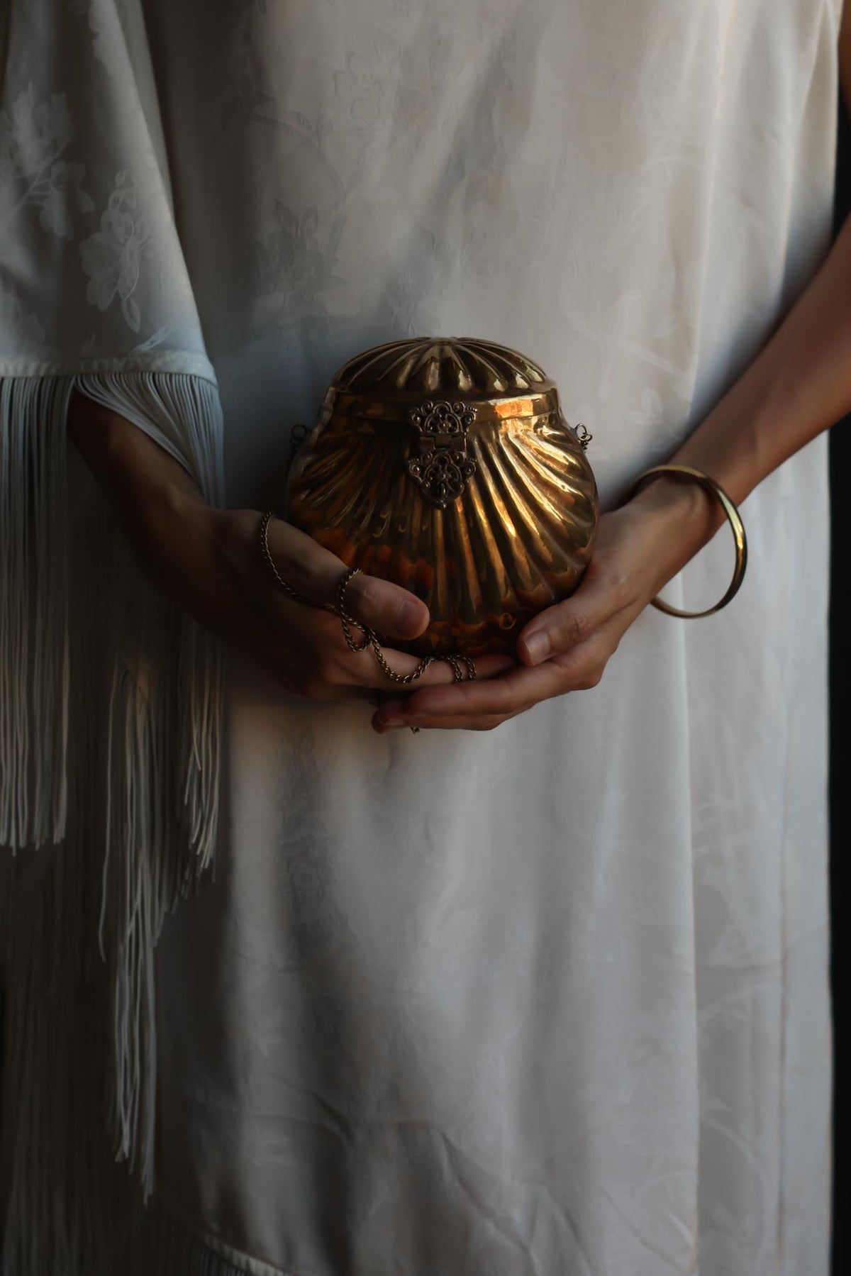 1920s Antique Brass Clam Shell Bag with Blue Velvet Interior