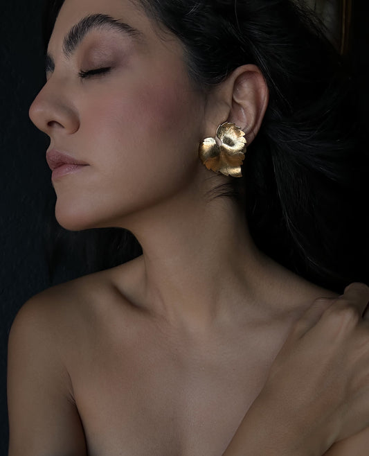 Gold Petal Blossom Earrings|Vintage Baazaar 