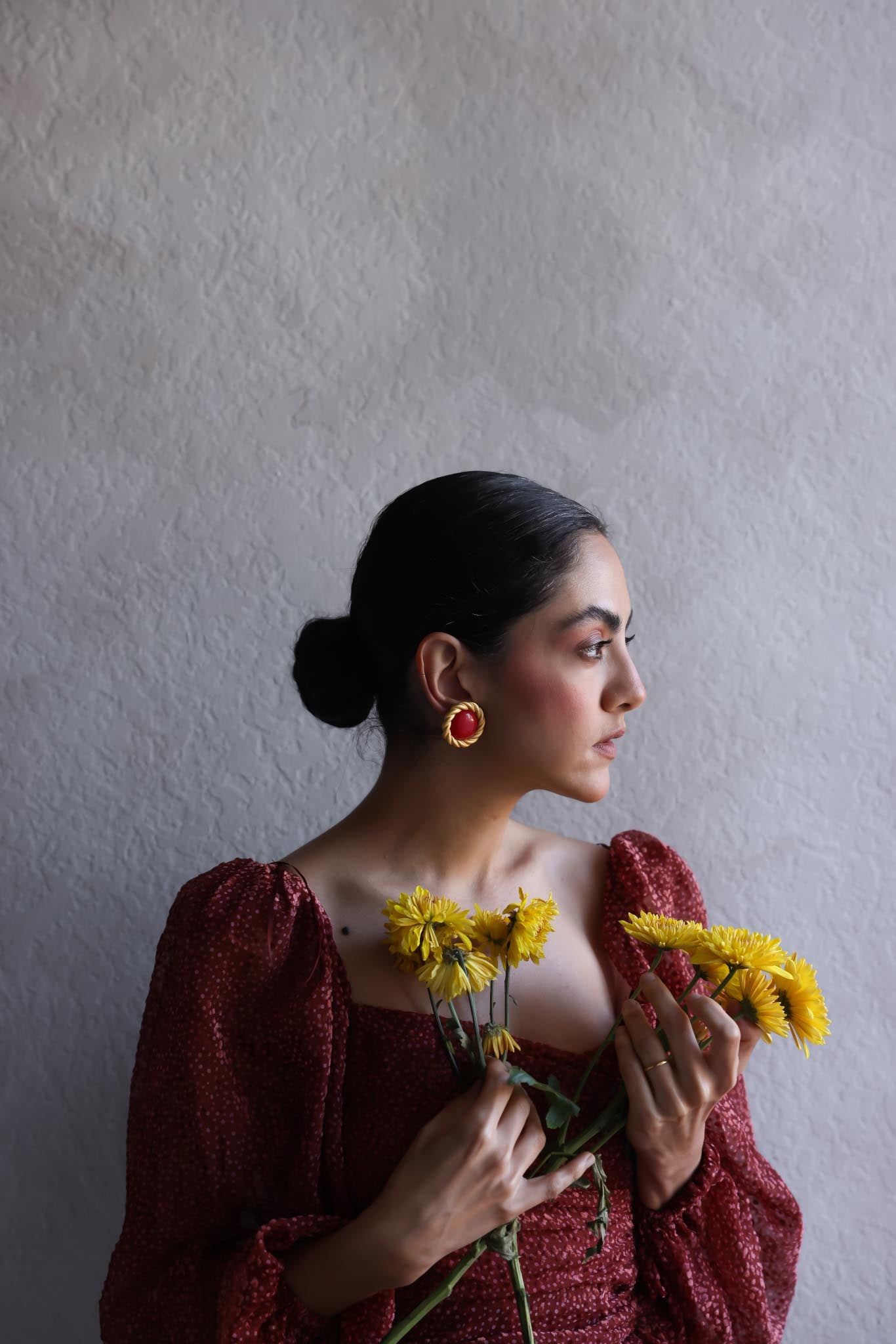 Scarlet Twist Clip-On Earrings|Vintage Baazaar 