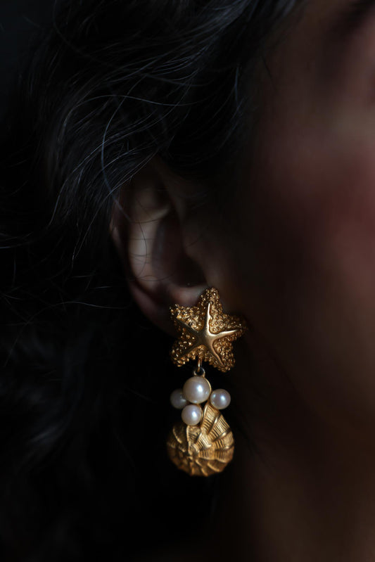 Richelieu Starfish and Shell Clip-On Earrings