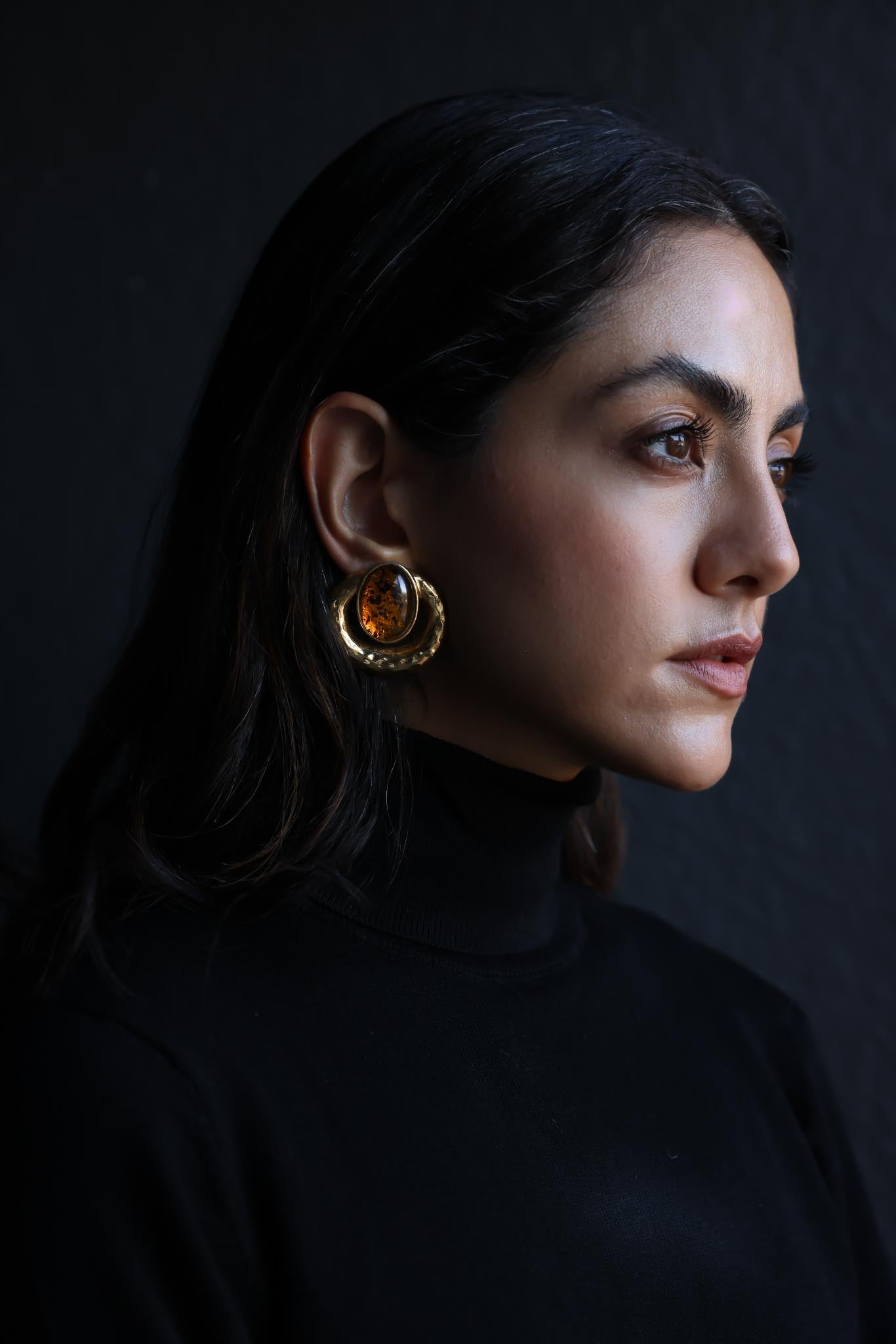 Golden Amber Glow Earrings|Vintage Baazaar 