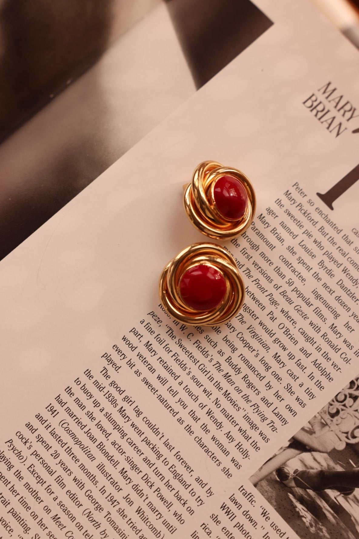 Golden Flame Earrings|Vintage Baazaar 