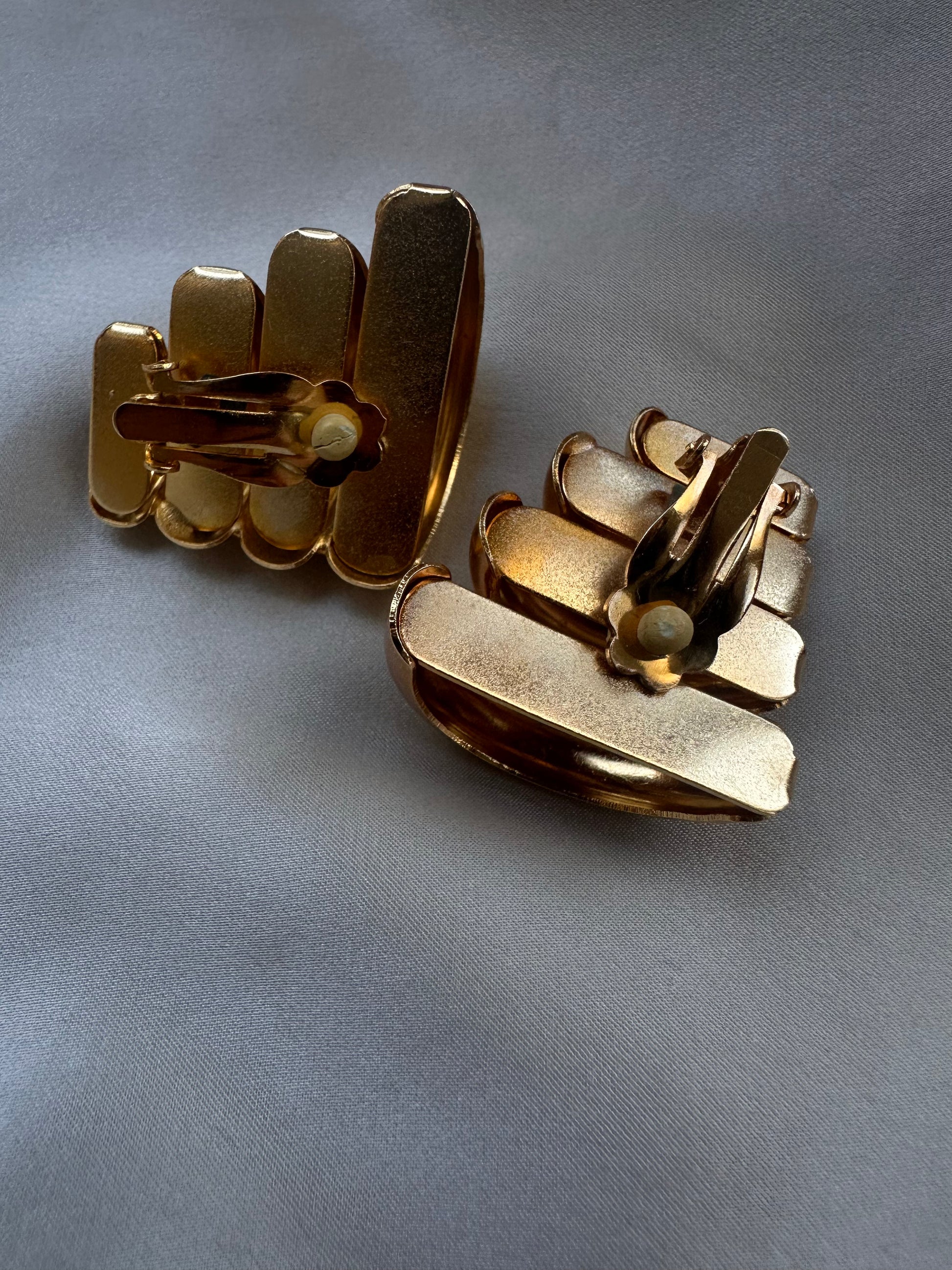 Golden Spiral Earrings|Vintage Baazaar 