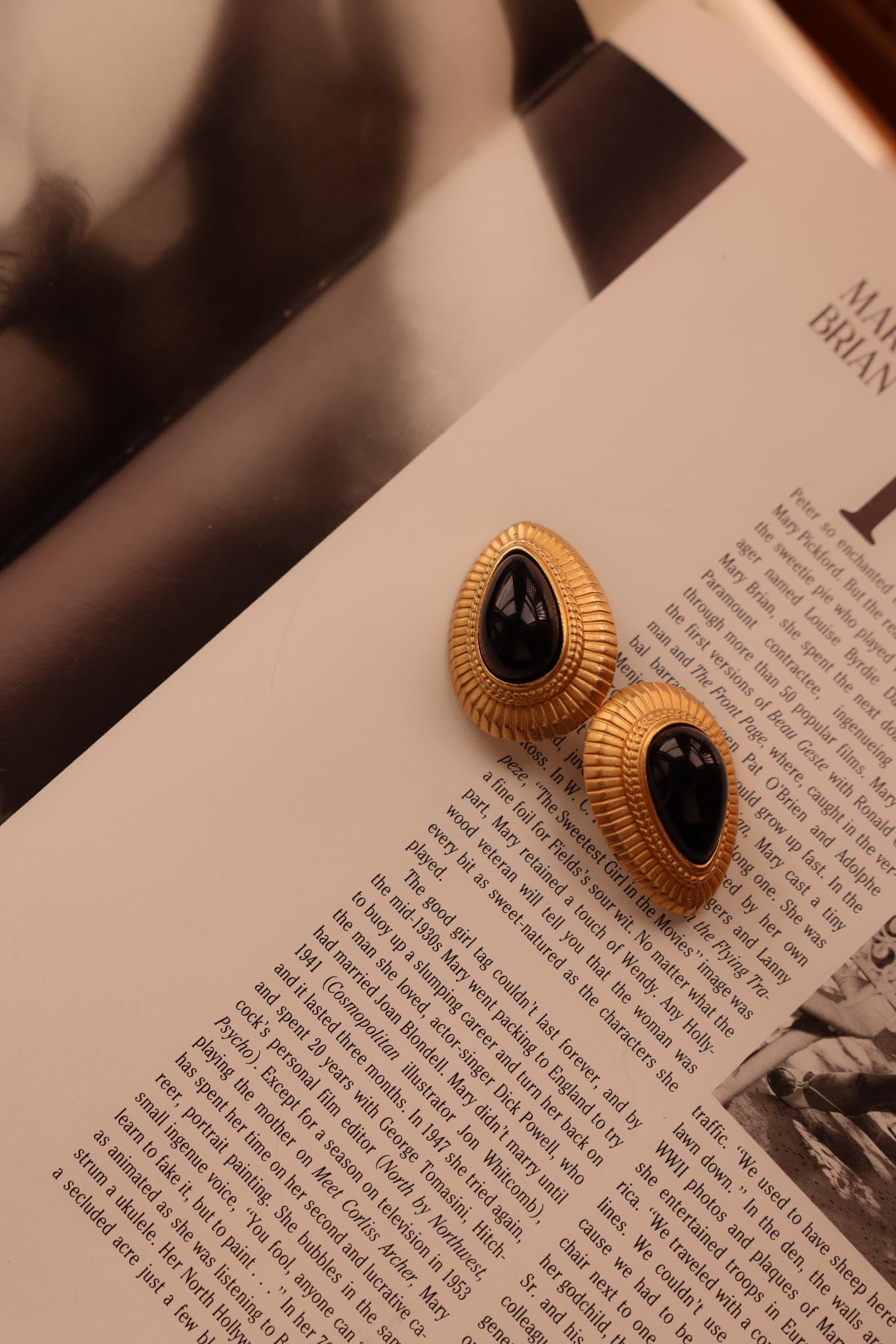 Golden Onyx Teardrop Earrings|Vintage Baazaar 