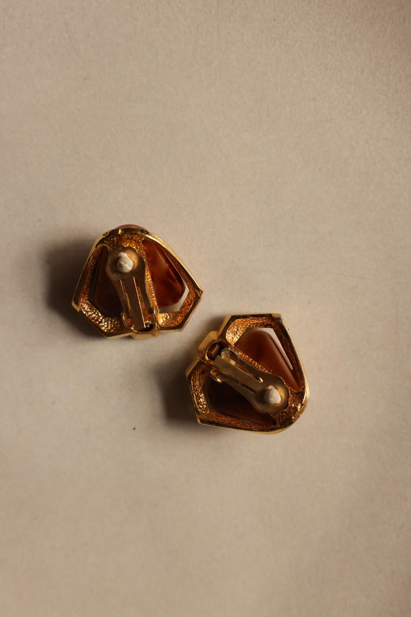 Bronze Glow Clip-On Earrings|Vintage Baazaar 