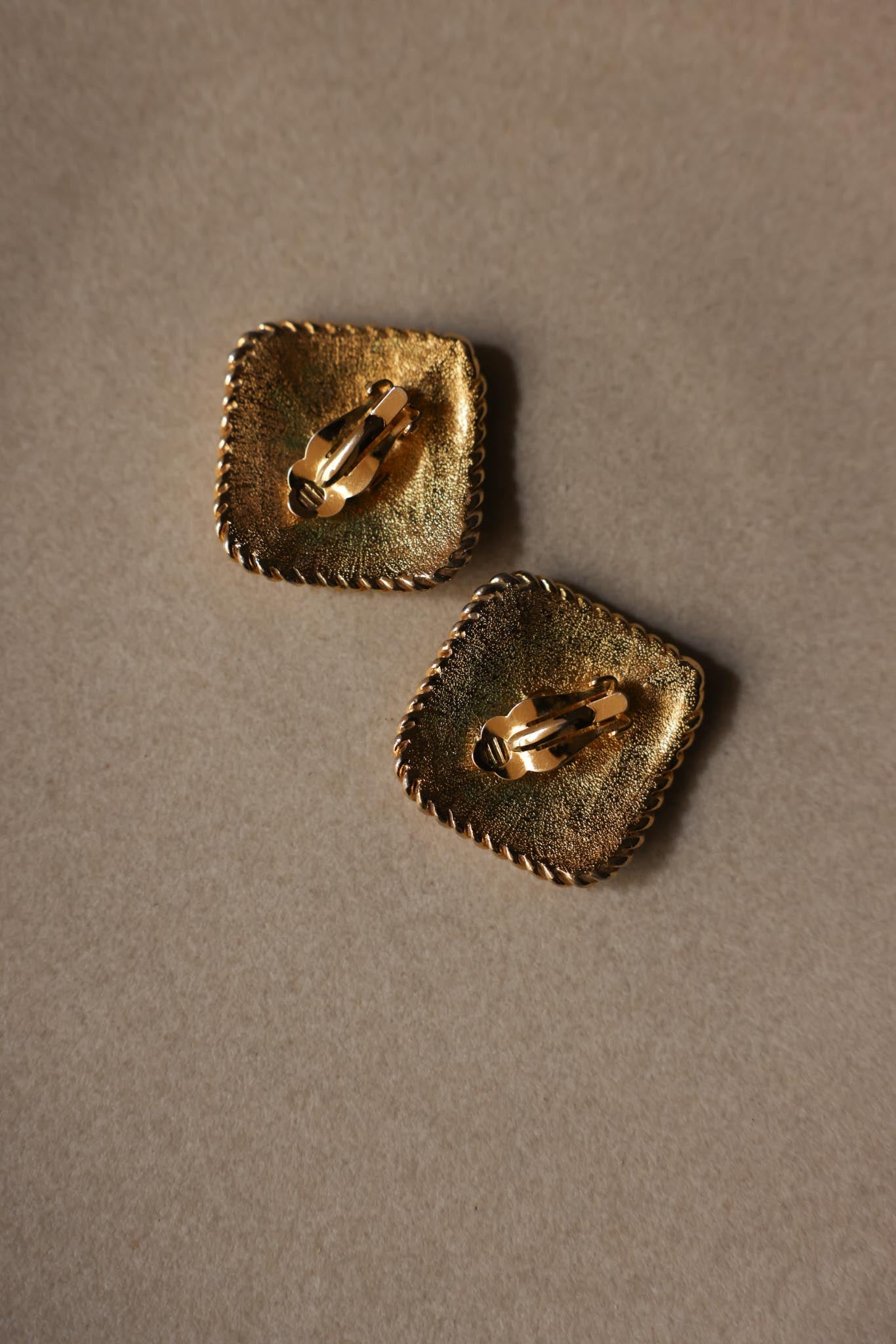Carlisle Woven Gold Clip-On Earrings|Vintage Baazaar 