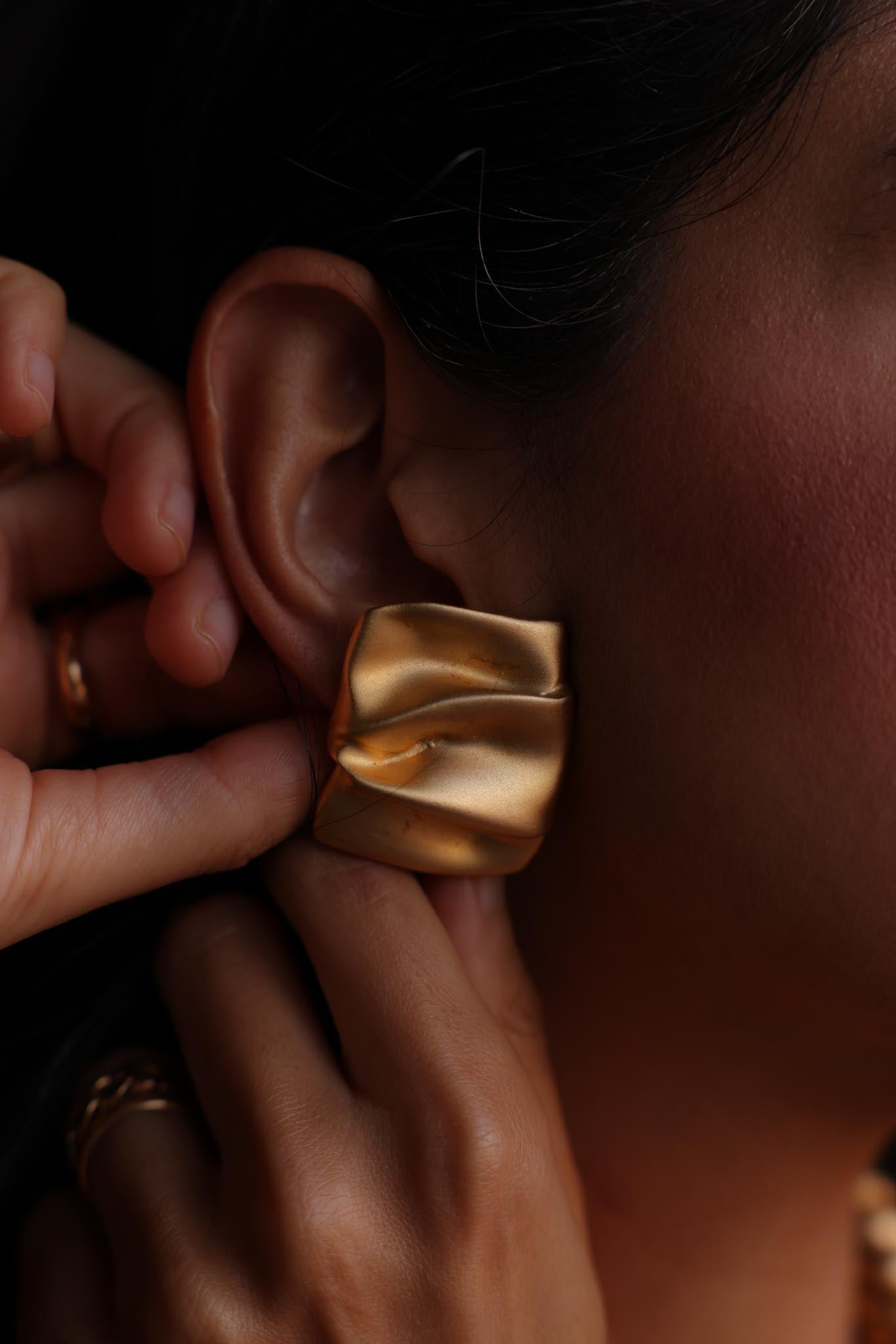 Sculptural Brushed Gold Clip-On Earrings|Vintage Baazaar 