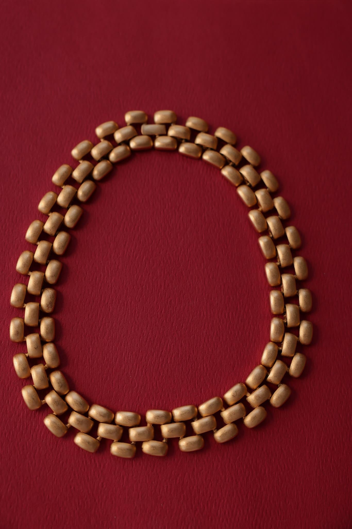 Erwin Pearl Brushed Gold Necklace|Vintage Baazaar 